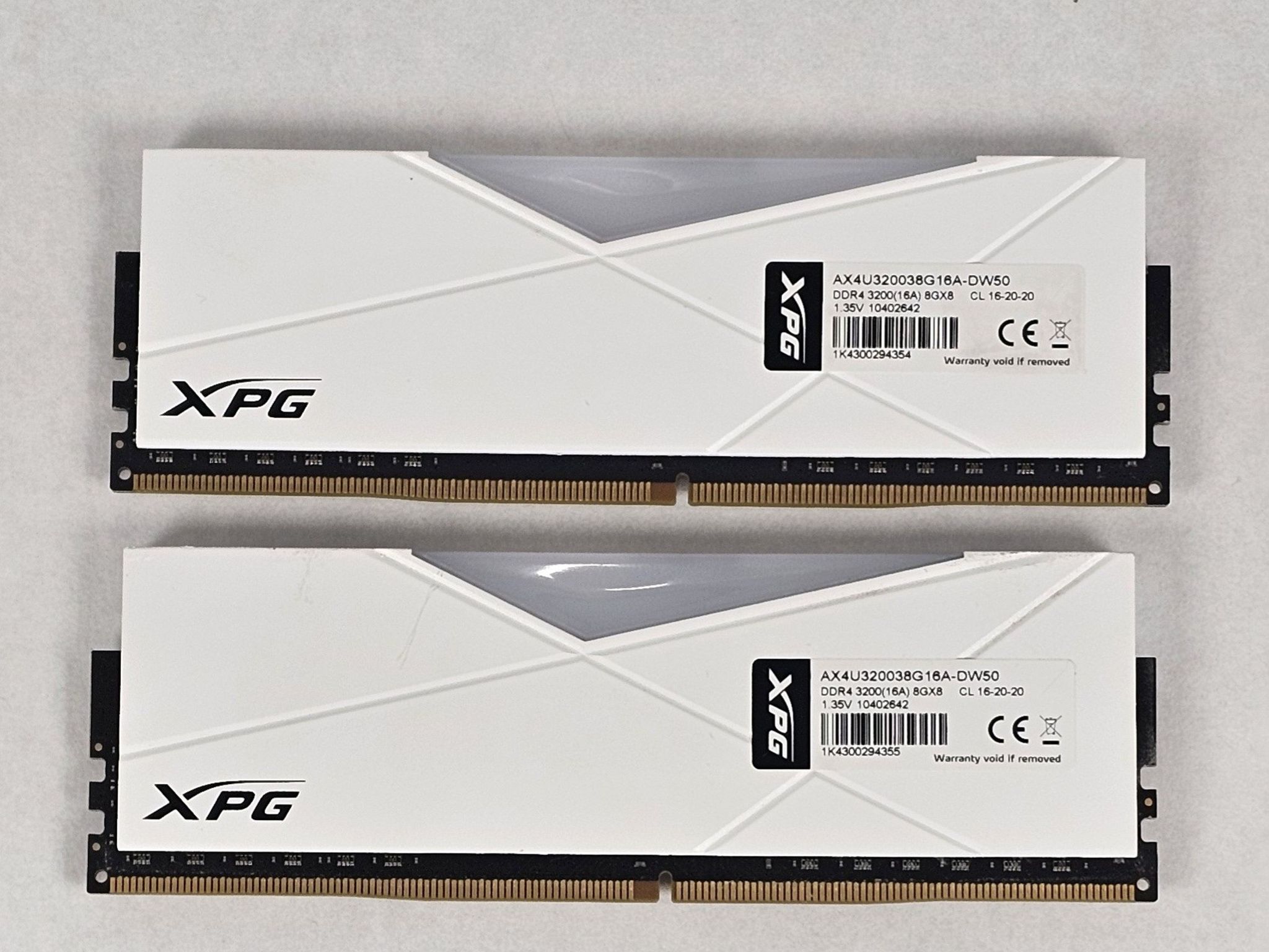 16GB DDR4 (2x8GB) CL16 3200MT/s ADATA XPG