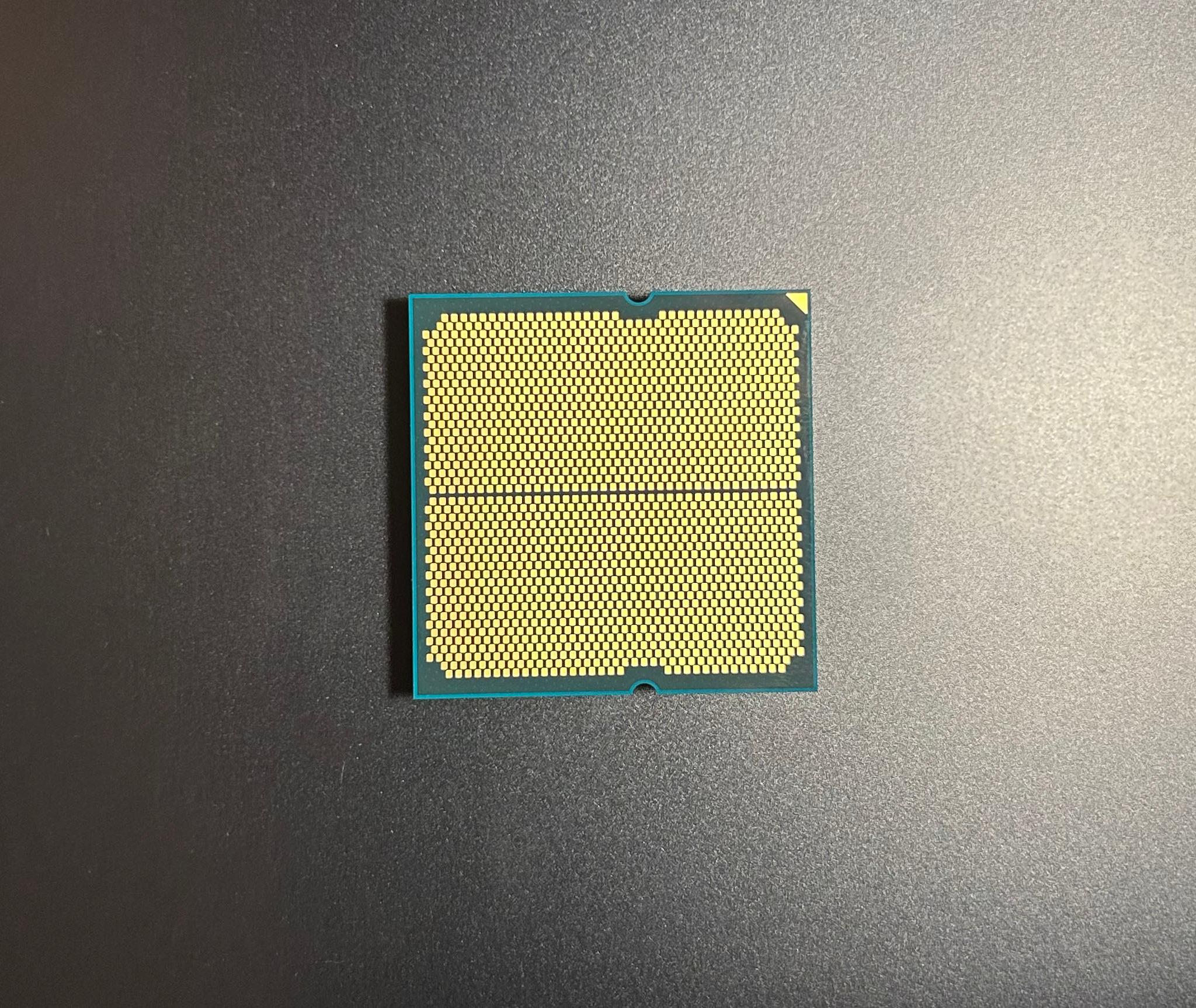 AMD Ryzen 7 9800X3D