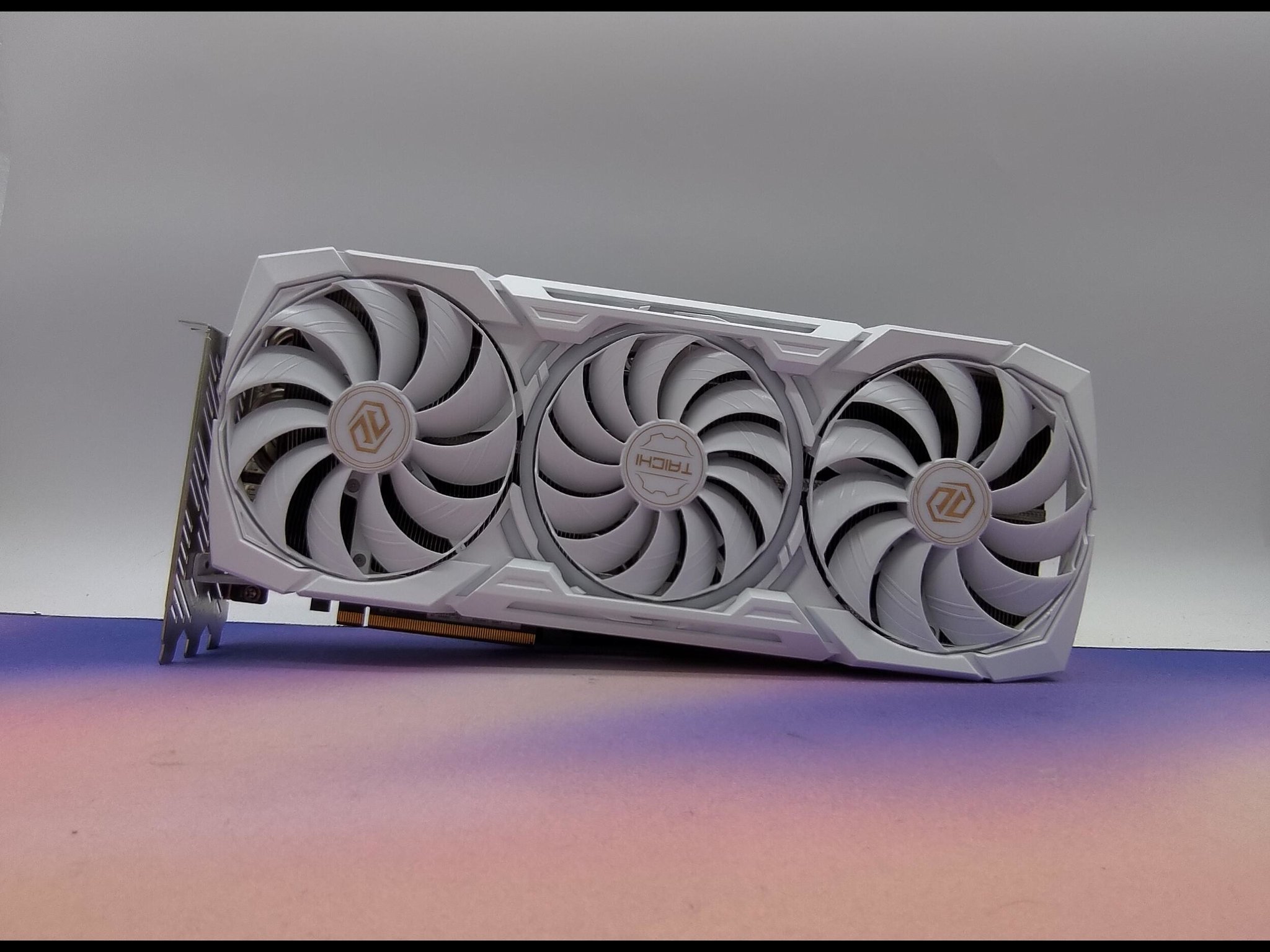 ASRock Taichi White RX 7900XTX