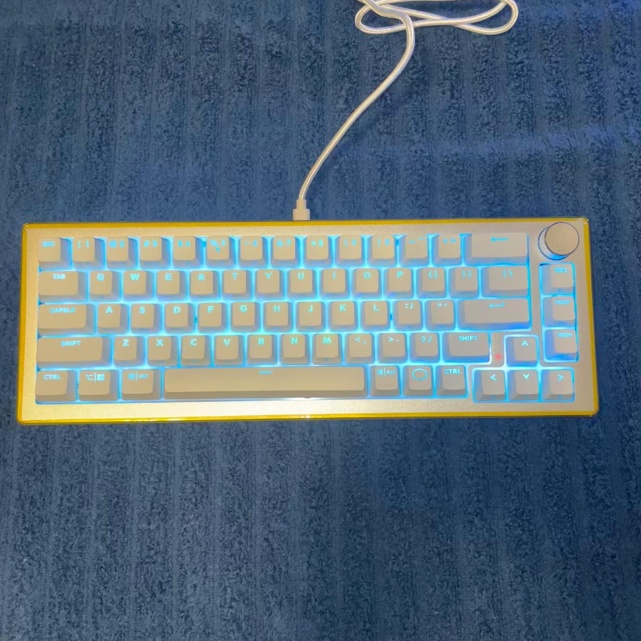 White/Silver CoolerMaster CK721/MK271 Series 65% Hybrid Wireless Mechanical Keyboard