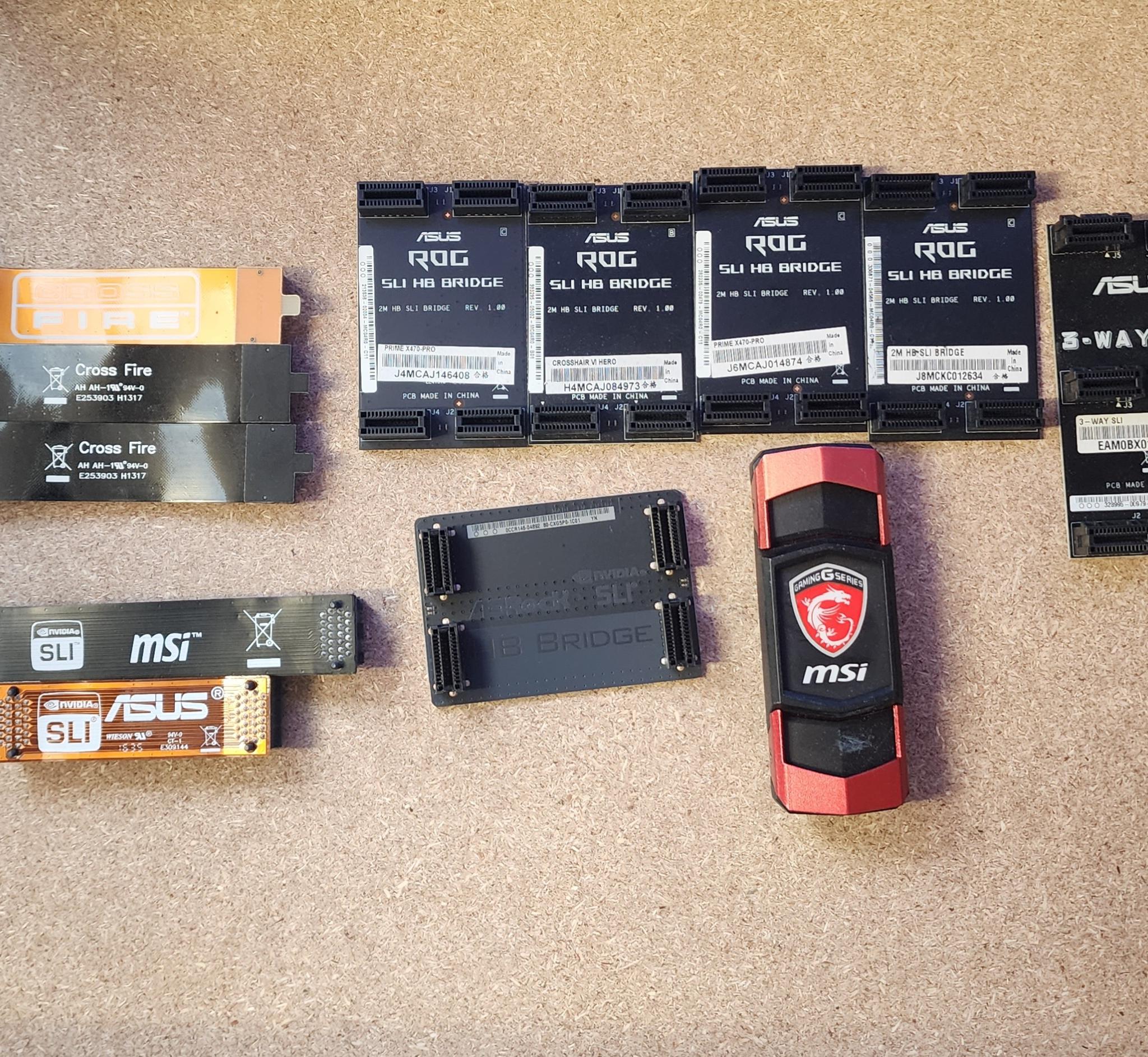 Assorted Nvidia SLI and AMD Crossfile Bridges