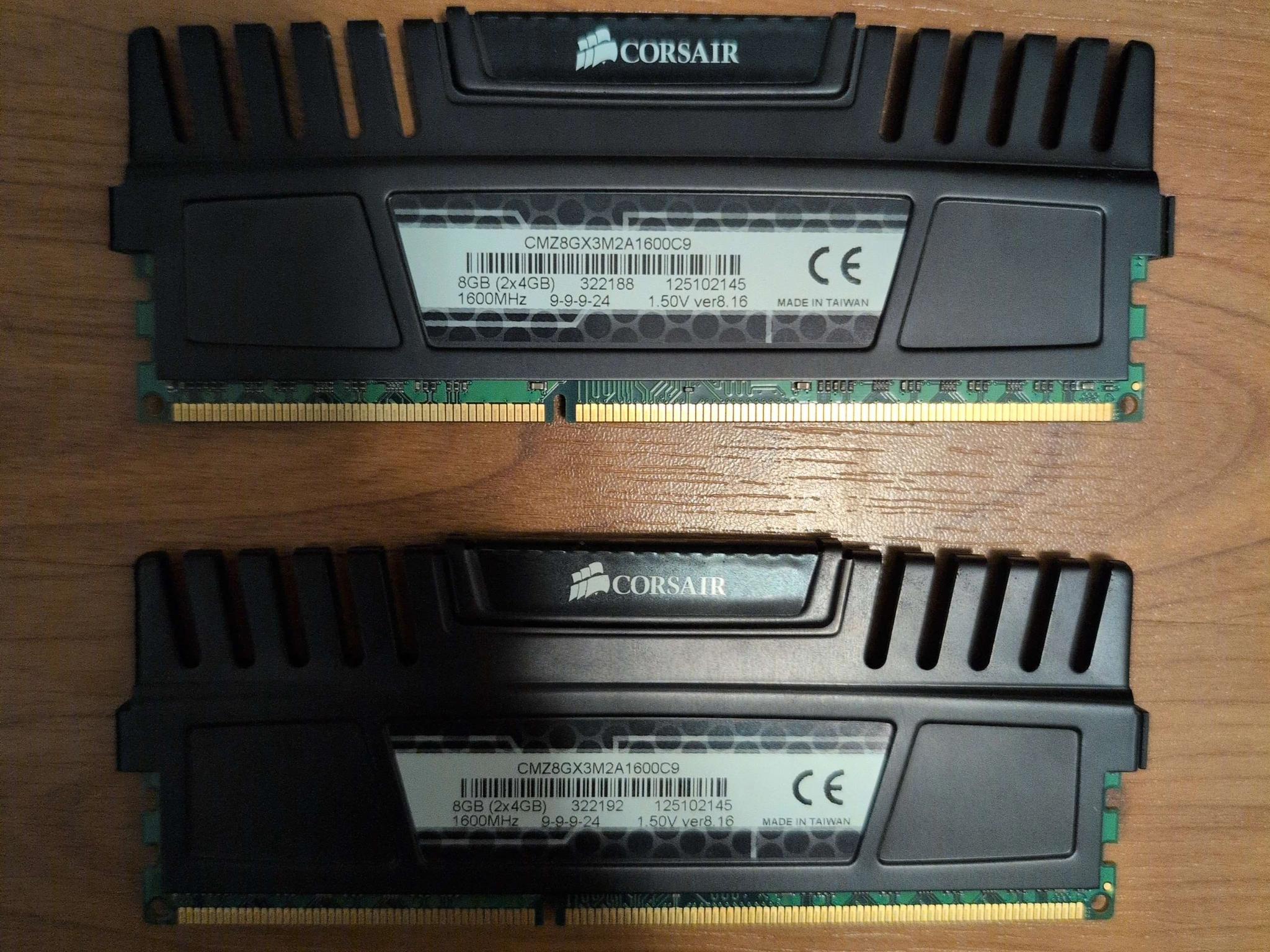 Intel i5 2500k, ASUS Z77-A, Corsair Vengeance 8GB DDR3 1600 CL9