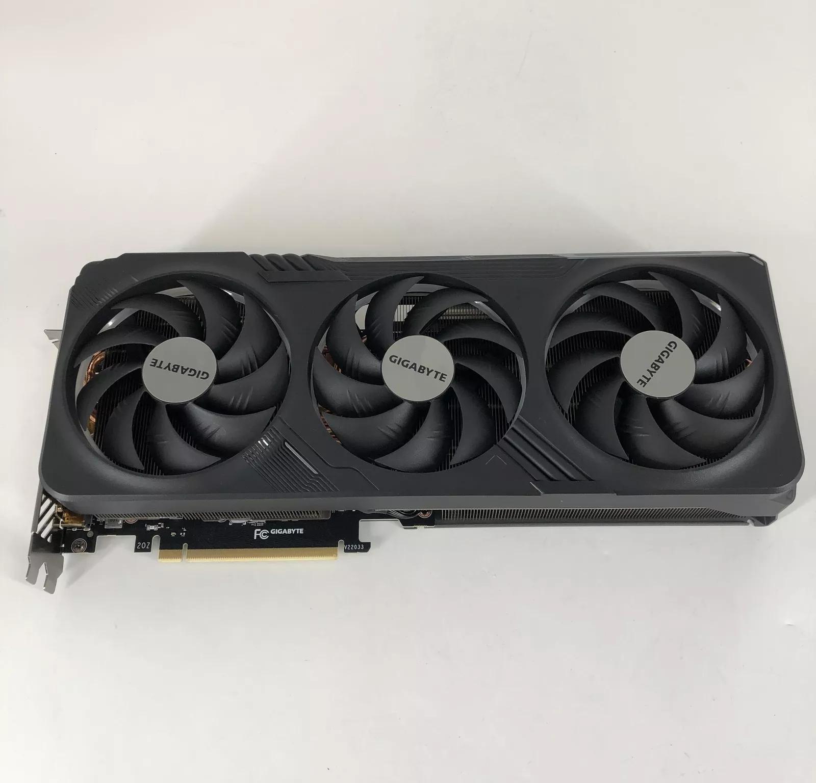 RTX 4070 GAMING OC V2 12G