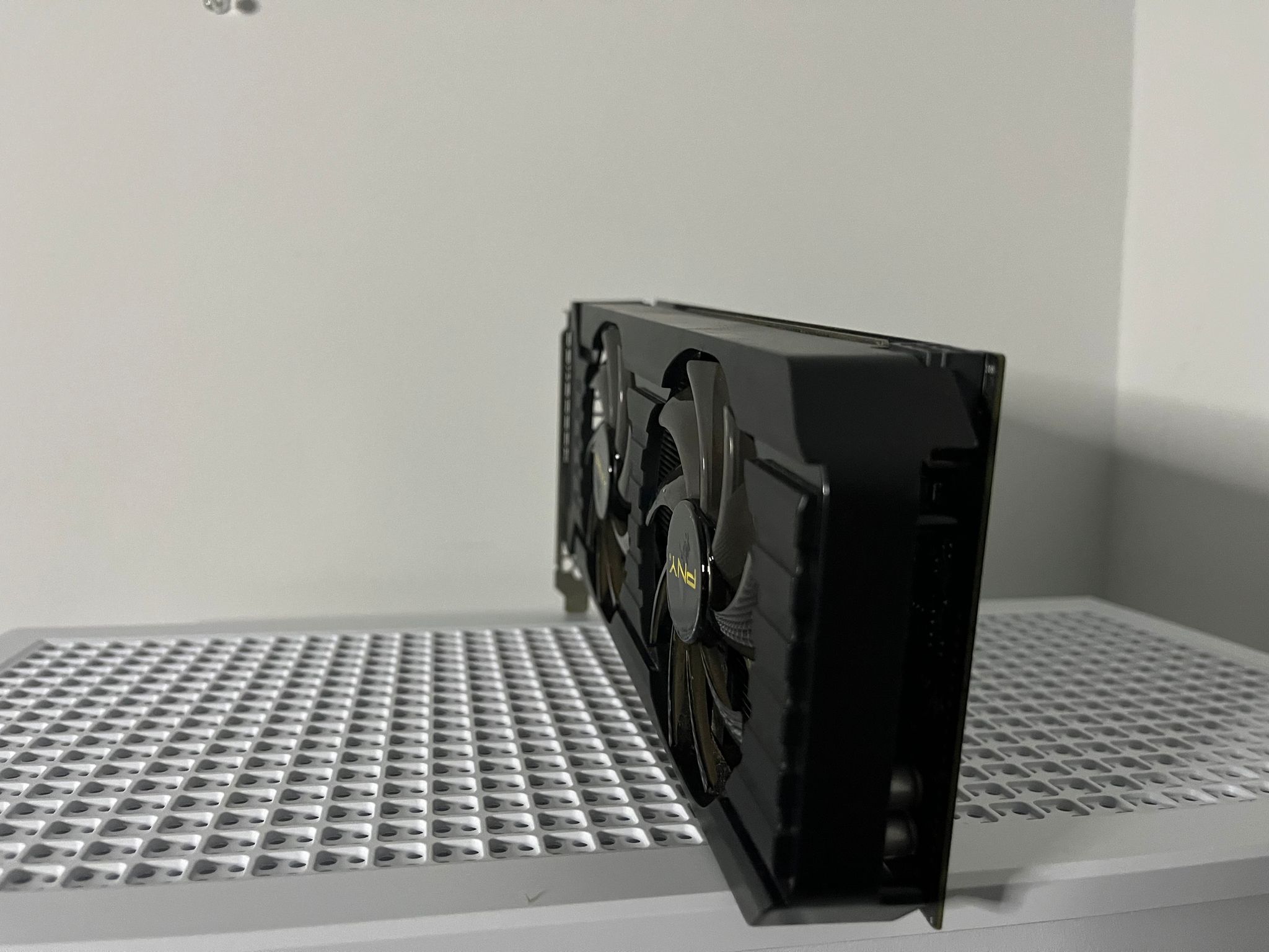 PNY GTX 1060 (6gb)