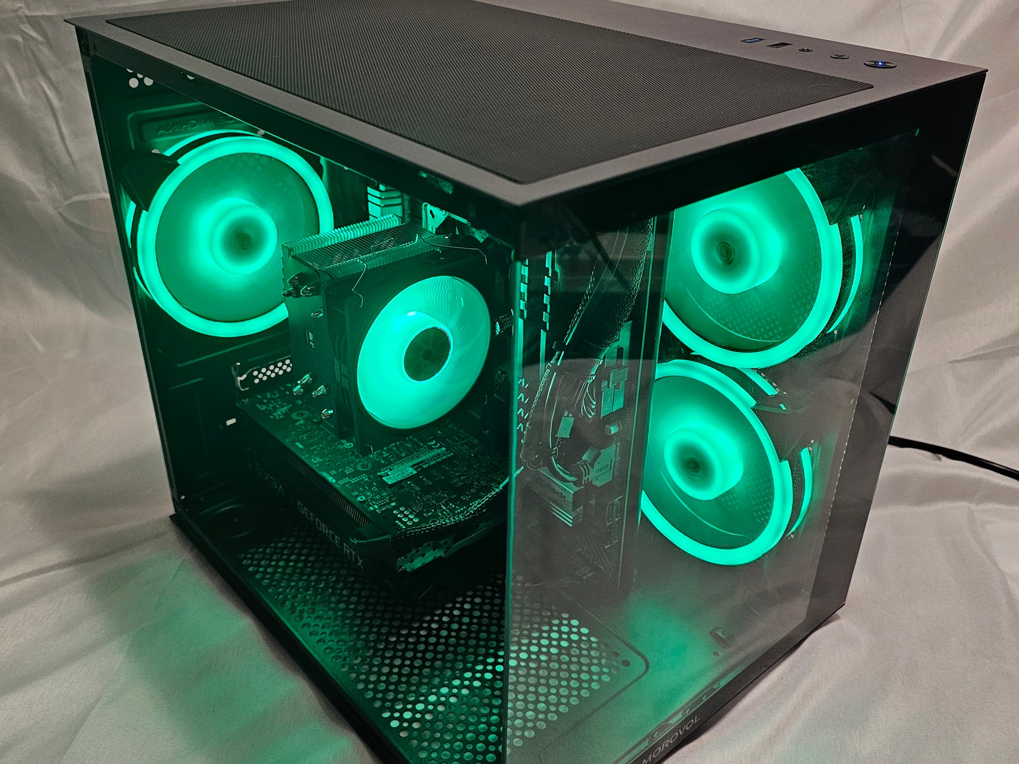 Échelon CATALYST 2 - Gaming PC