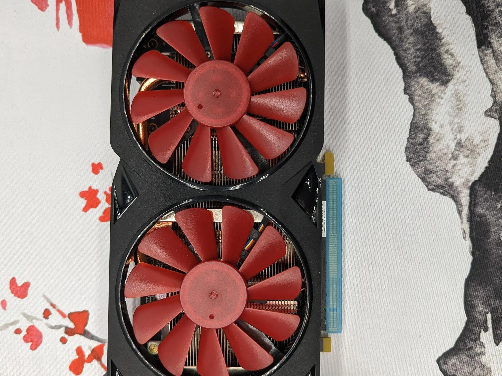 XFX AMD RX570 8GB