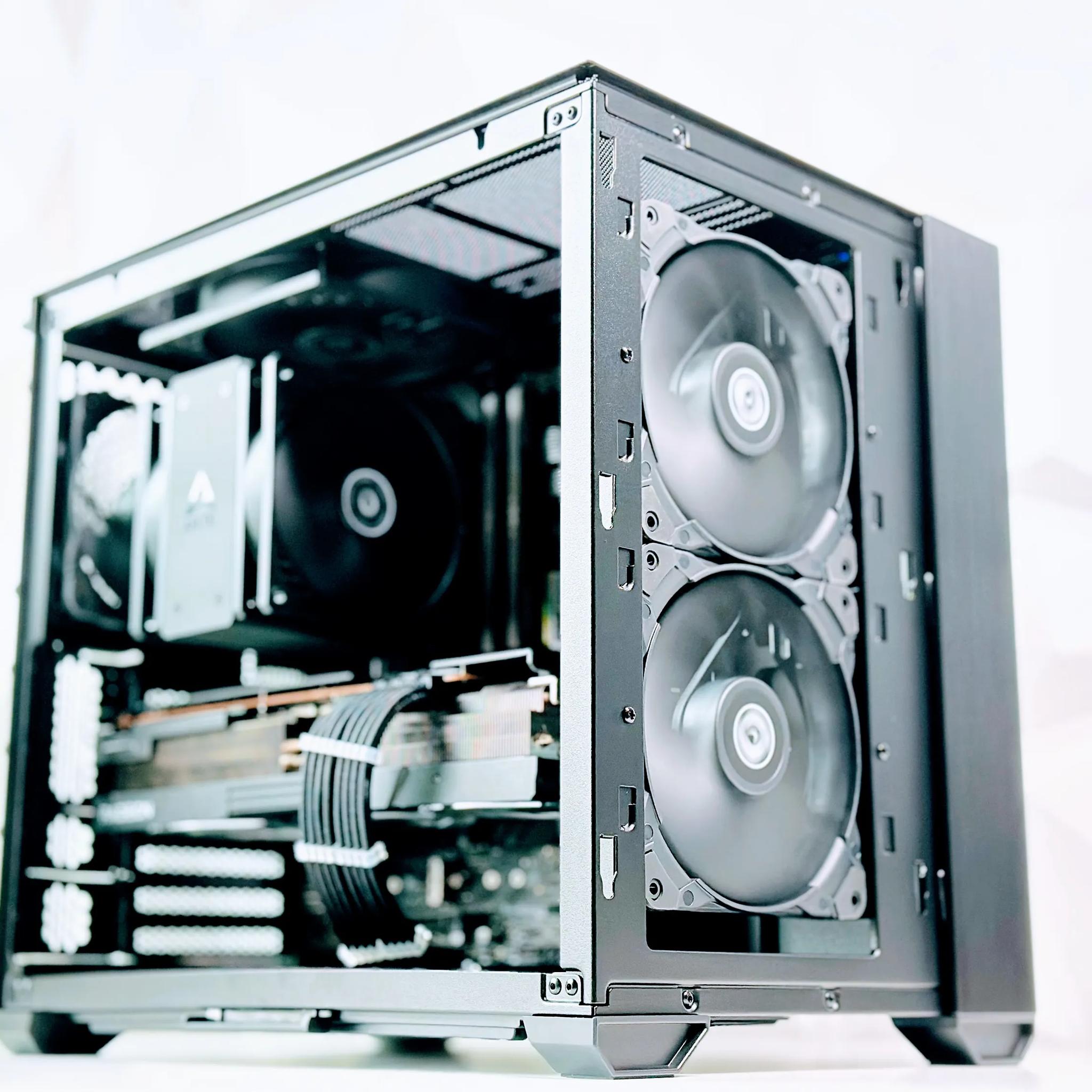 🖤 4K-Pure performance!◼️AMD RX 7900 XT 20GB◼️AMD Ryzen 5 7600X◼️32GB DDR5 RAM◼️1TB NVME