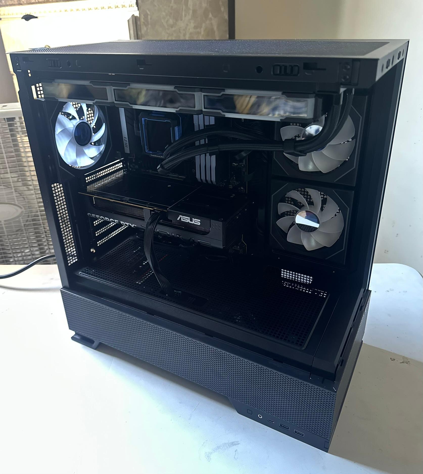 i5-12400F / RTX 5060 / 1TB NVME / 32GB RAM