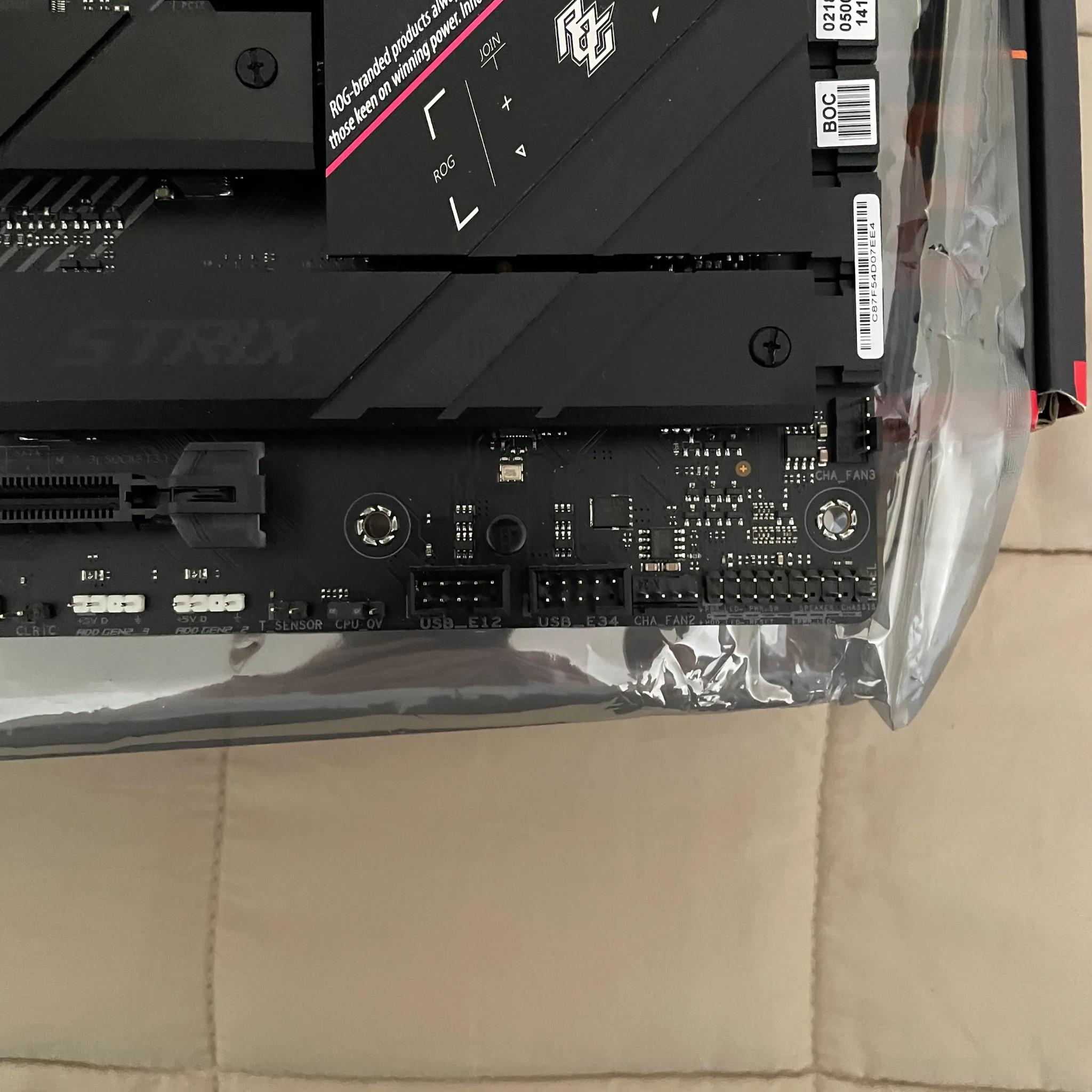 ASUS ROG STRIX B650E-F GAMING WIFI AM5 ATX Motherboard