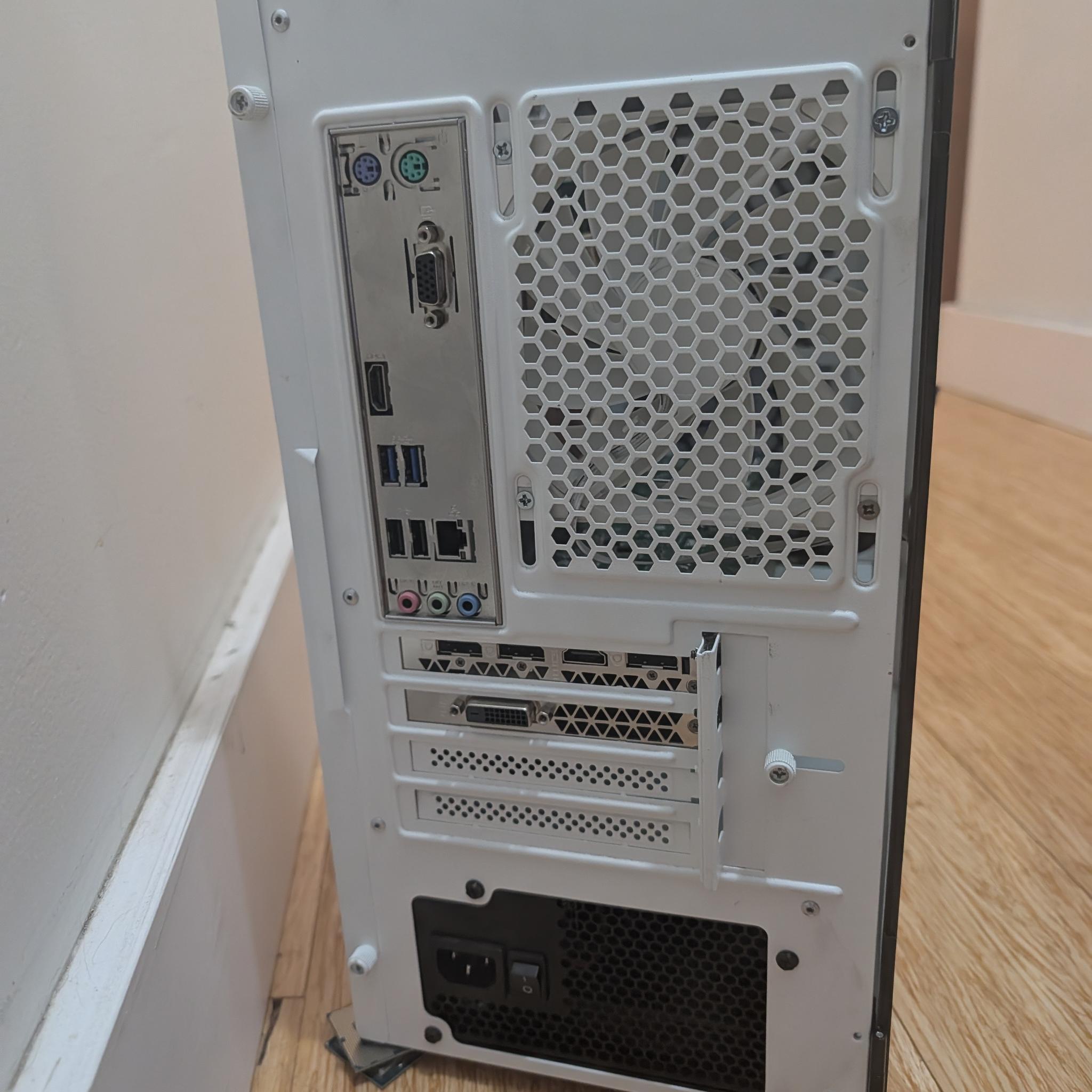 Custom White Gaming PC Build | I7 8700 | GTX 1070 | 16GB | 256GB |