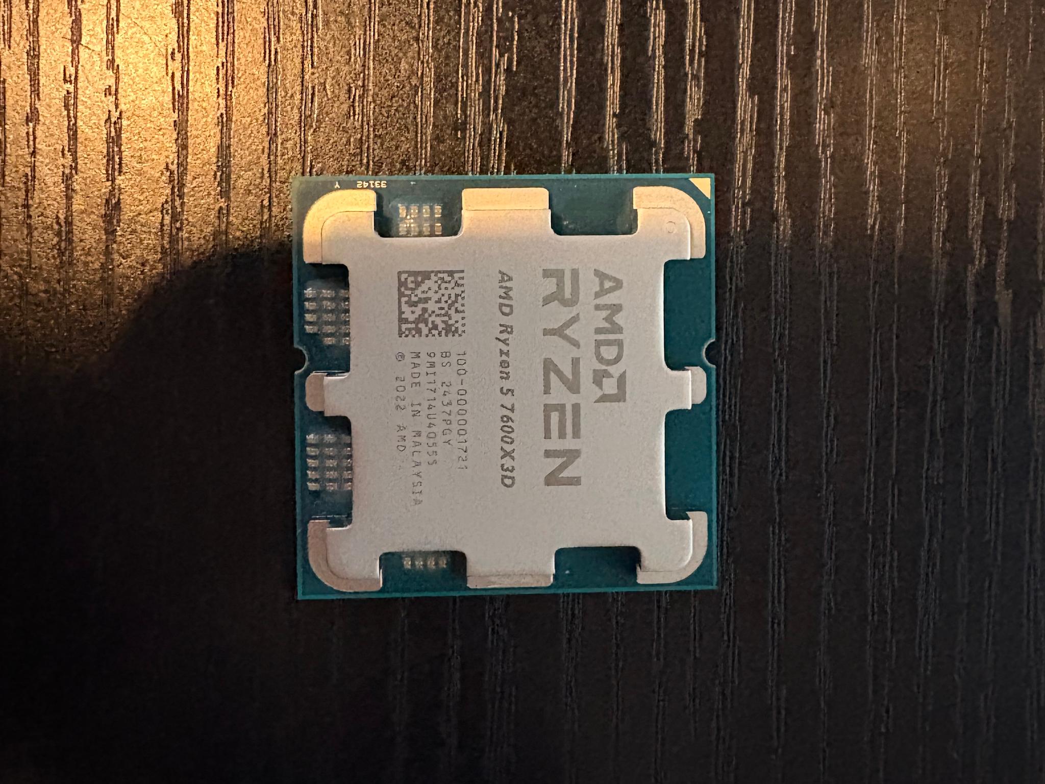 AMD Ryzen 5 7600X3D - Image 1