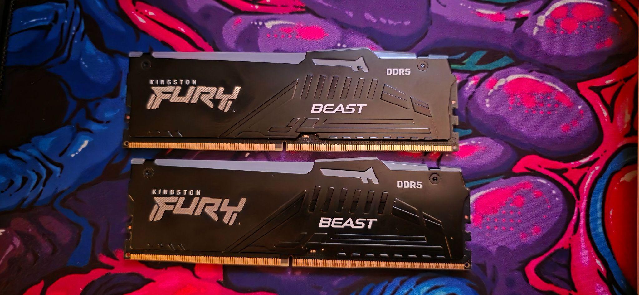 Kingston 32GB (2x16GB) DDR5-6000 CL40 RGB, AMD EXPO + Intel XMP 3.0, SK Hynix A-die