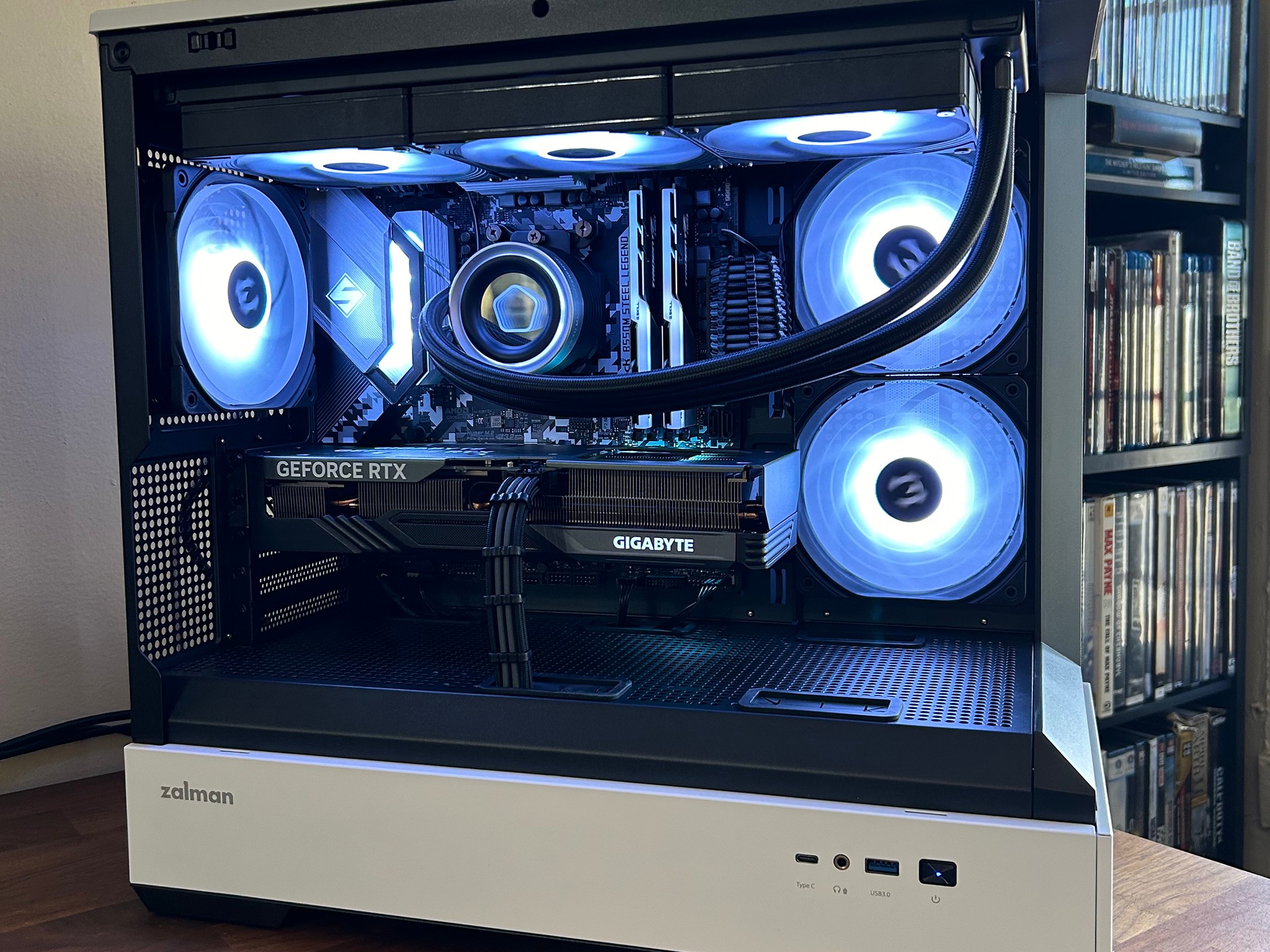 RTX 4060ti 16GB | Ryzen 5 5600 | 32GB DDR4 | WI-FI | The Mini-Legend