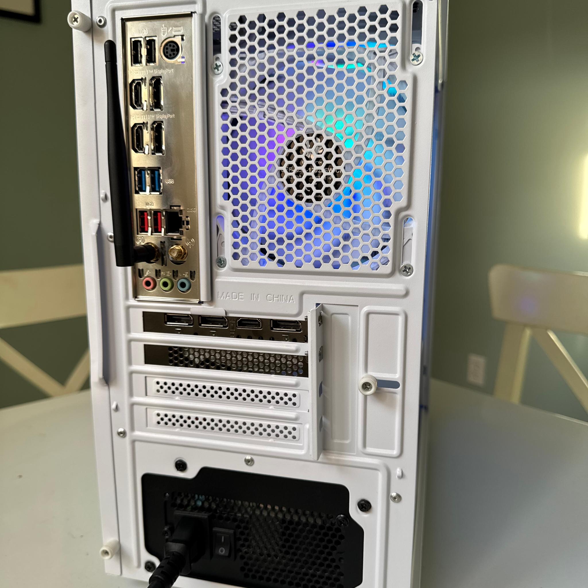 Arctic Fury | Custom Gaming PC | 4060  - i5 12600k - 16GB Ram - 1 TB NVMe