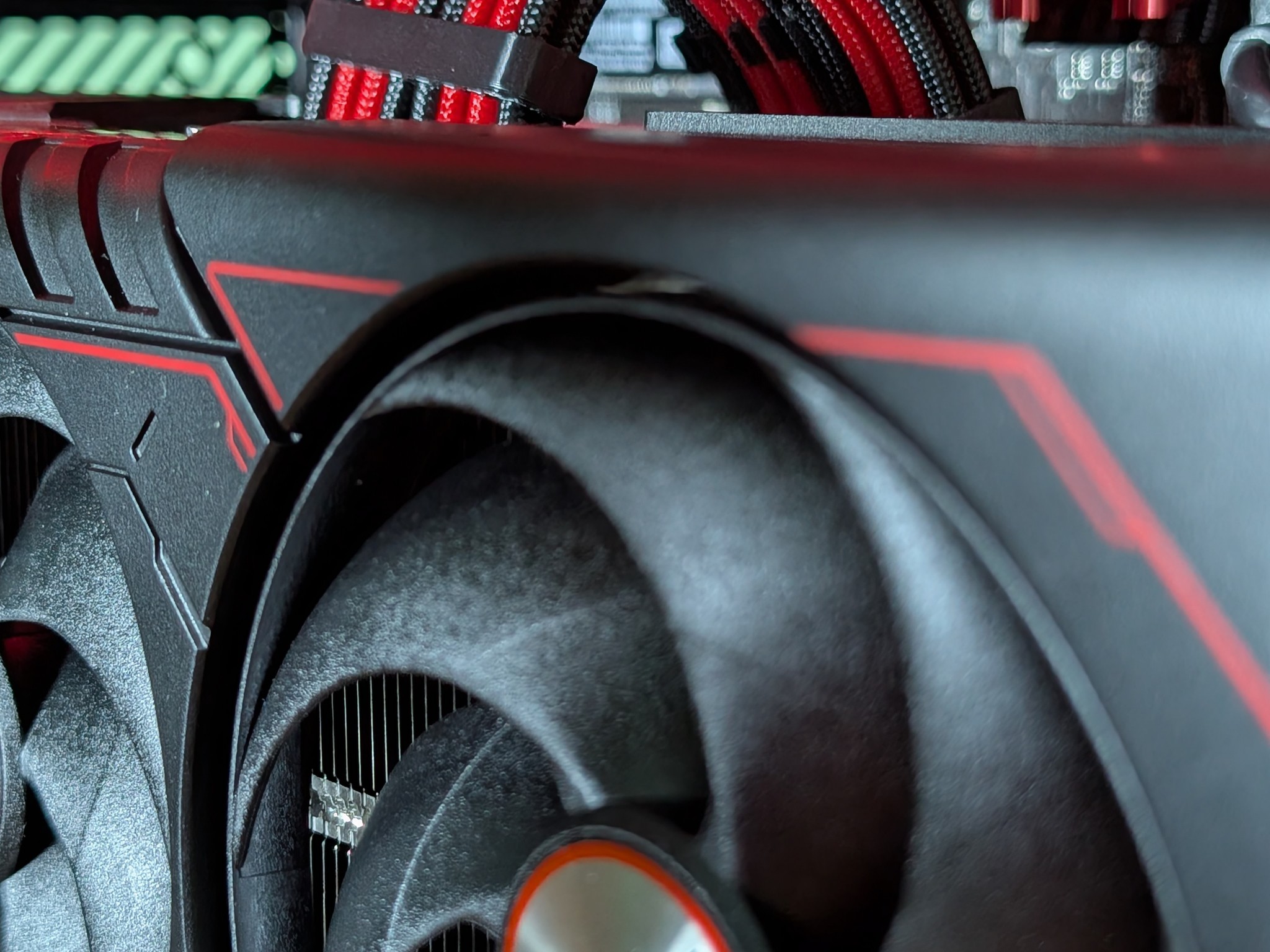 🟥⬛4K Gaming PC - RX 9070XT | Ryzen 7 7700X | 32GB DDR5 | 2TB SSD | Free Ship!