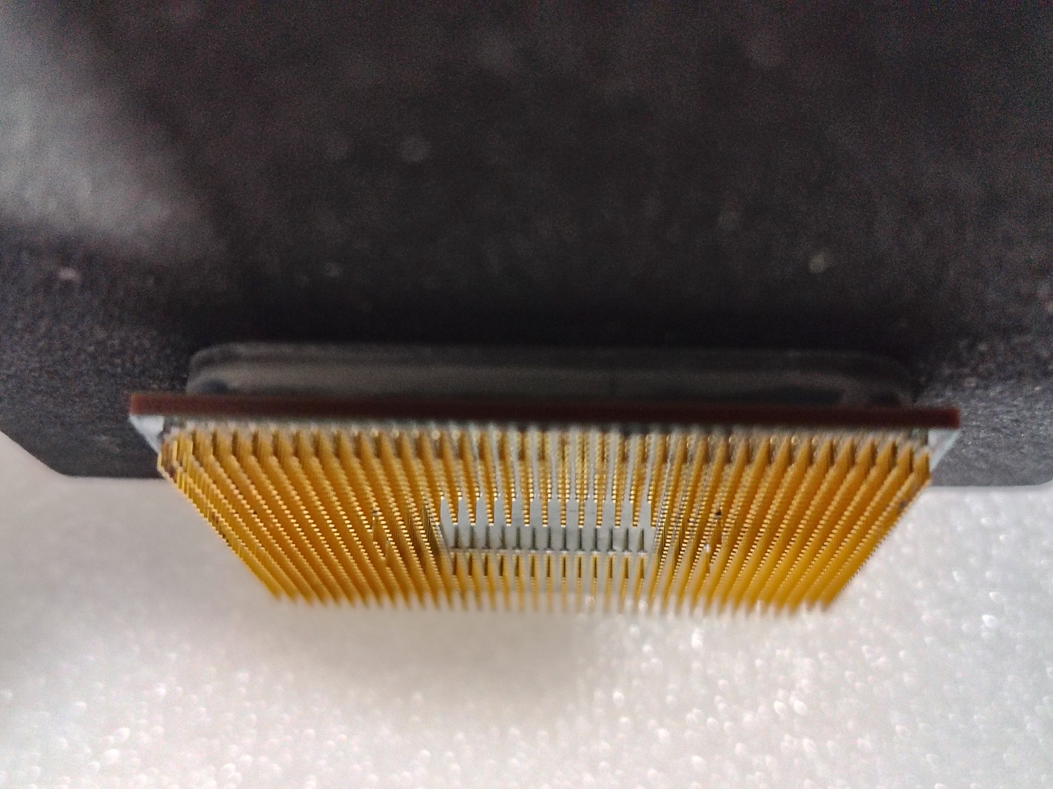 Ryzen 7 5700X - AMD