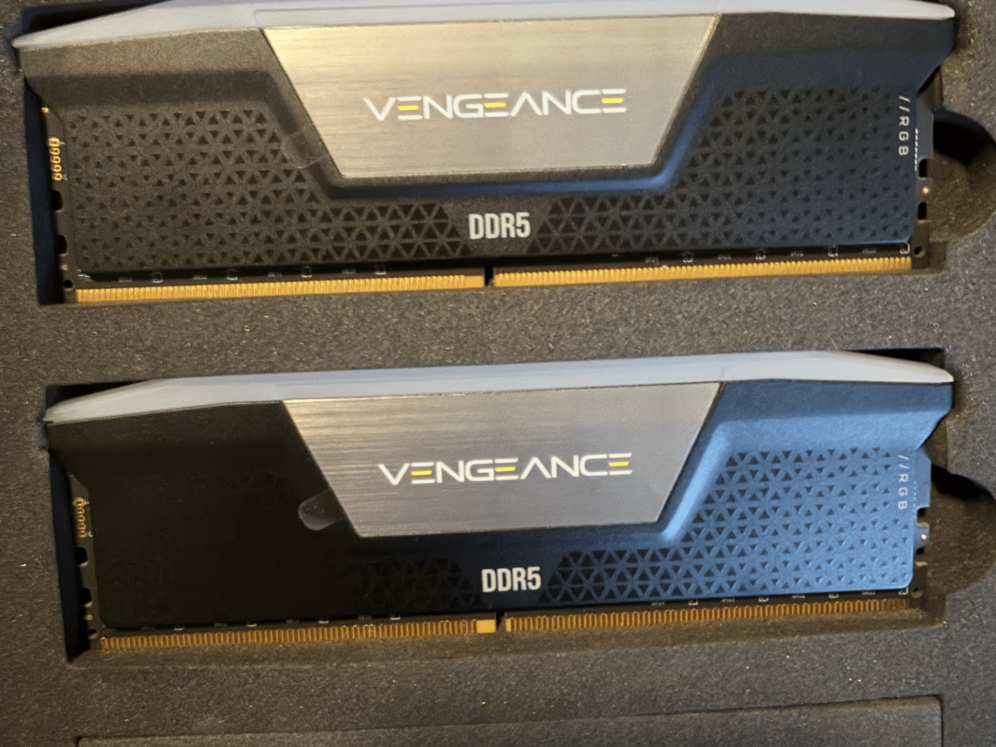 Corsair Vengeance RGB 96GB (2x48GB) DDR5-5600 CL40 – Fully Tested