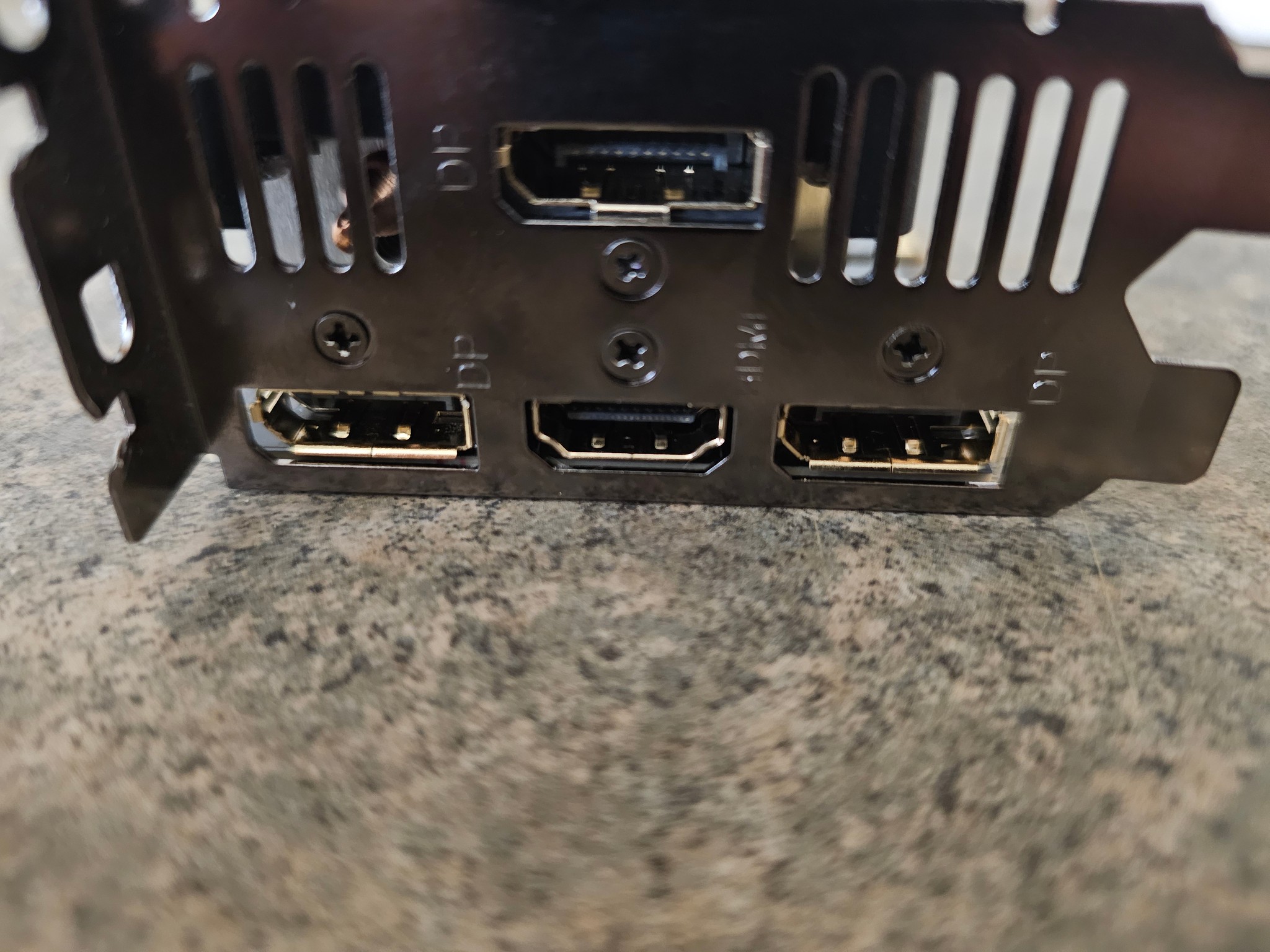 GIGABYTE GeForce RTX 5060 OC Low Profile 8G