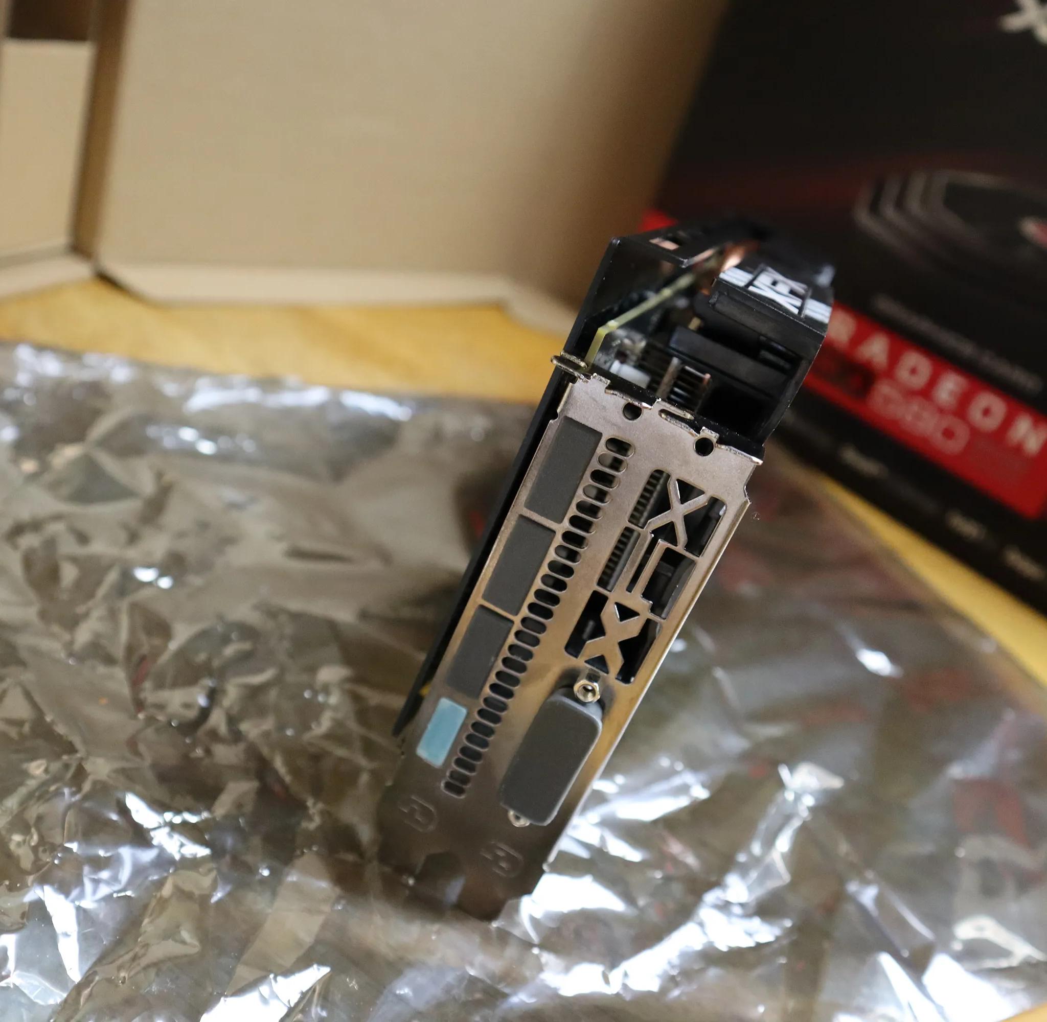 XFX RADEON RX 8 GB GTS 