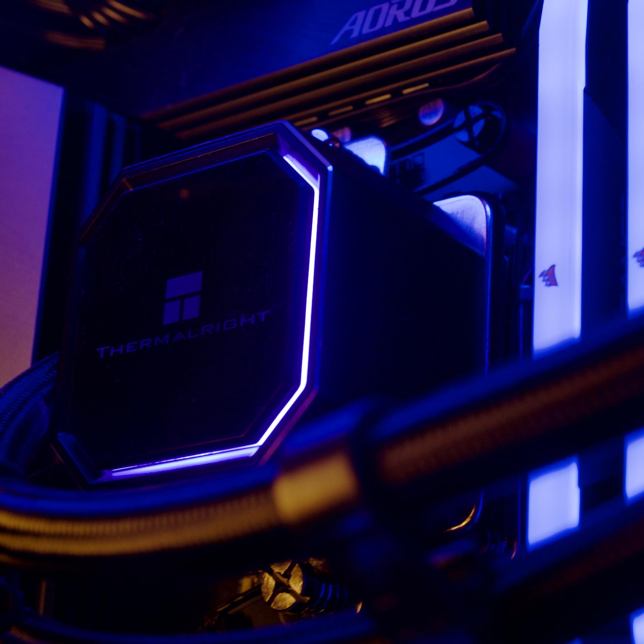 PURE PERFORMANCE PC | RTX 4080 | Ryzen 7 9700X  | 32GB DDR5 | 1 TB | Windows 11 Pro