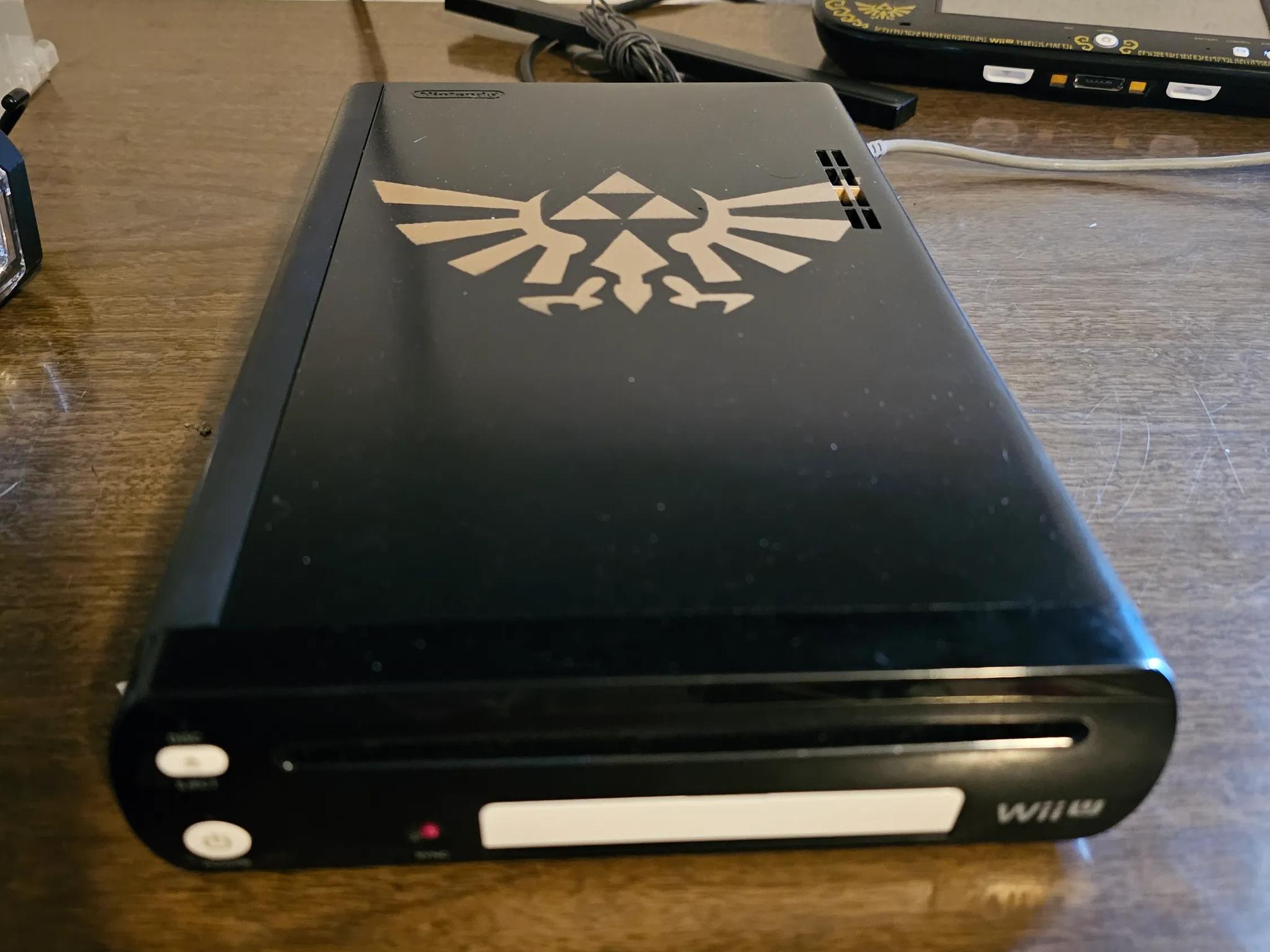 Custom Zelda Gold Crest Wii U 256GB NAND