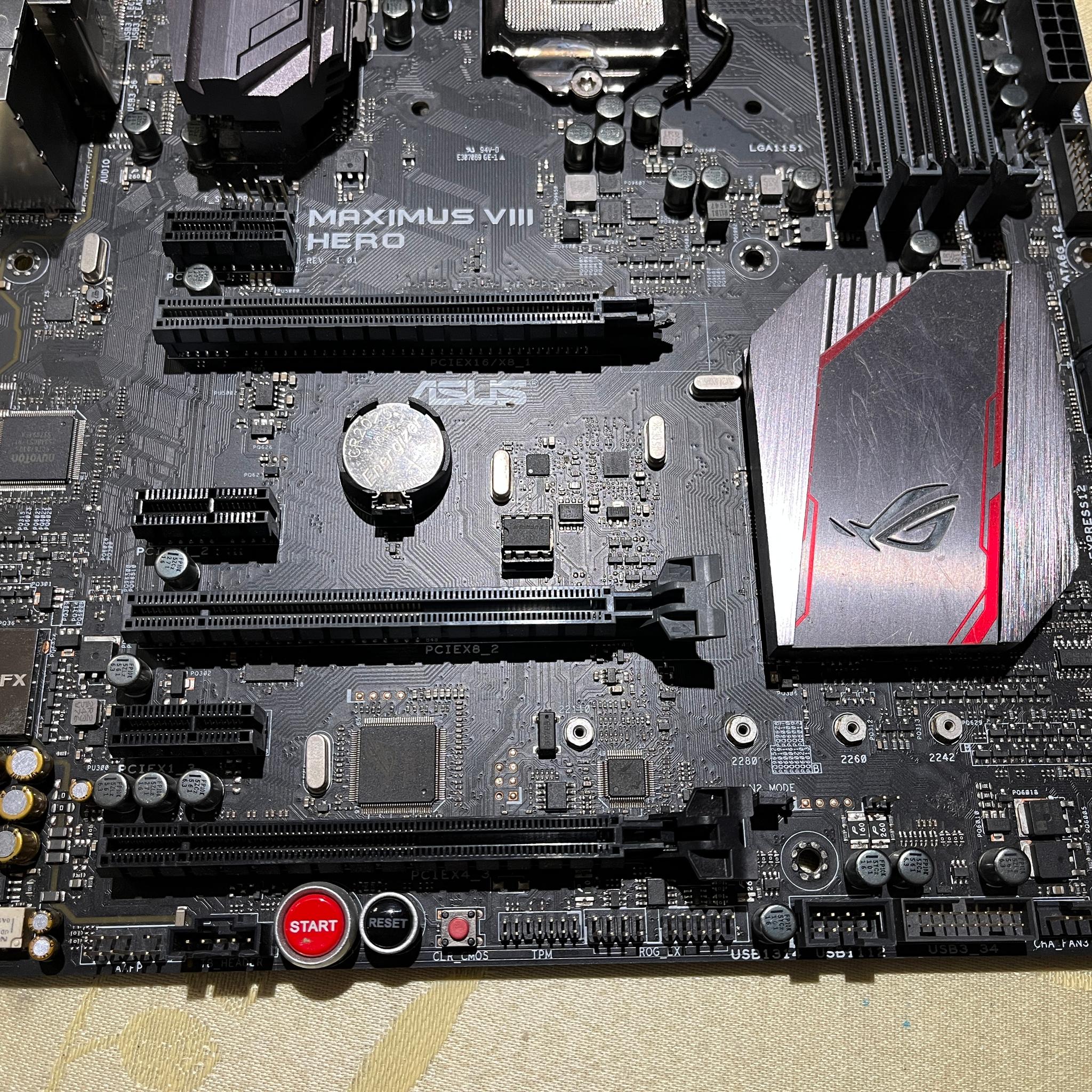 ASUS MAXIMUS VIII HERO LGA 1151 Motherboard – Parts / Not Working – Bent Pins
