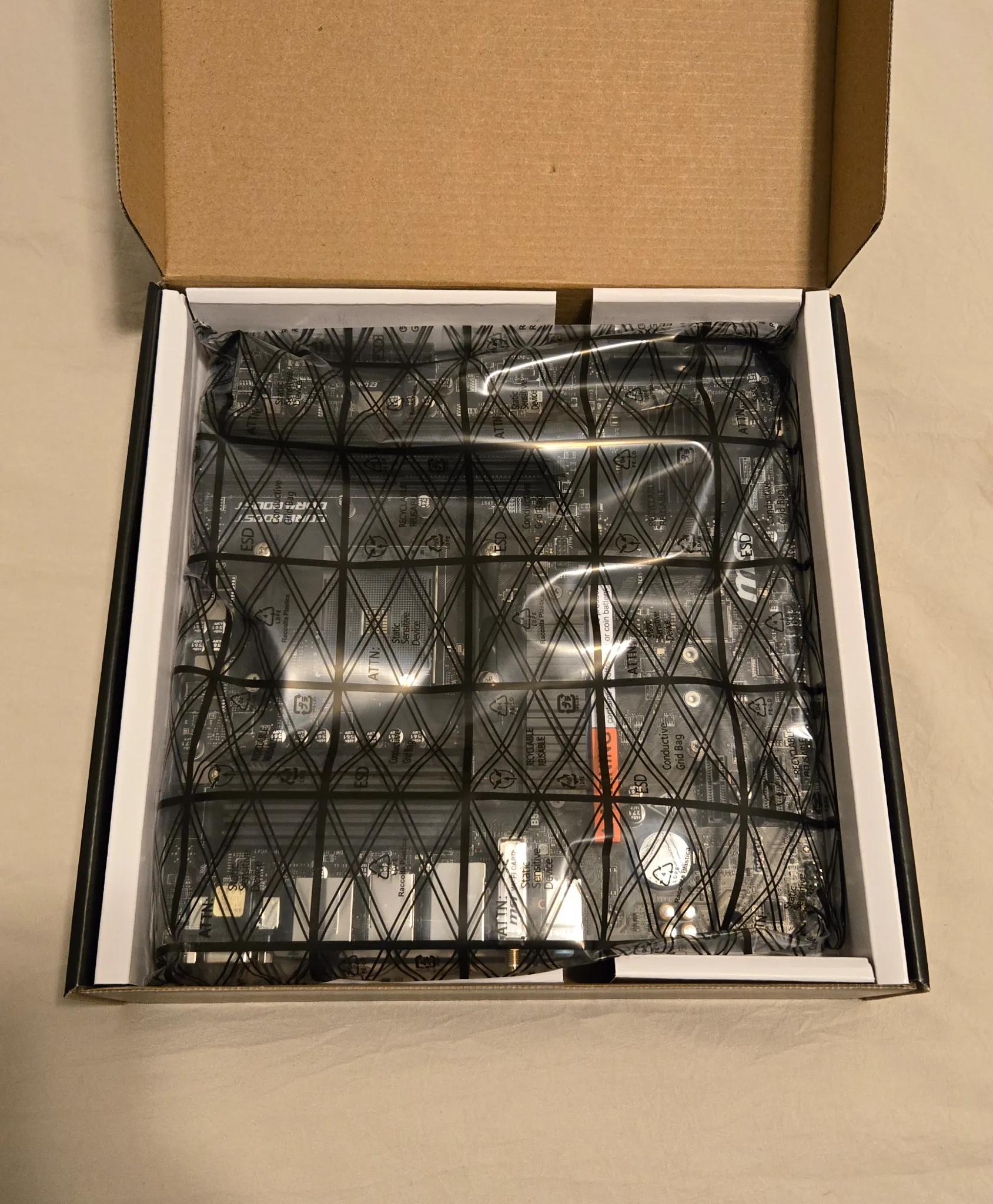 NEW IN BOX MSI B550M || AM4 || m-ATX || PCIE 4.0 || WIFI