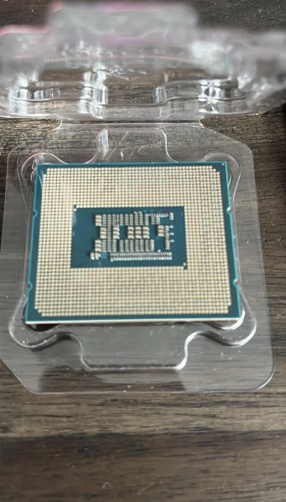 Rx 6500xt and i3 12100f Bundle Barley Used