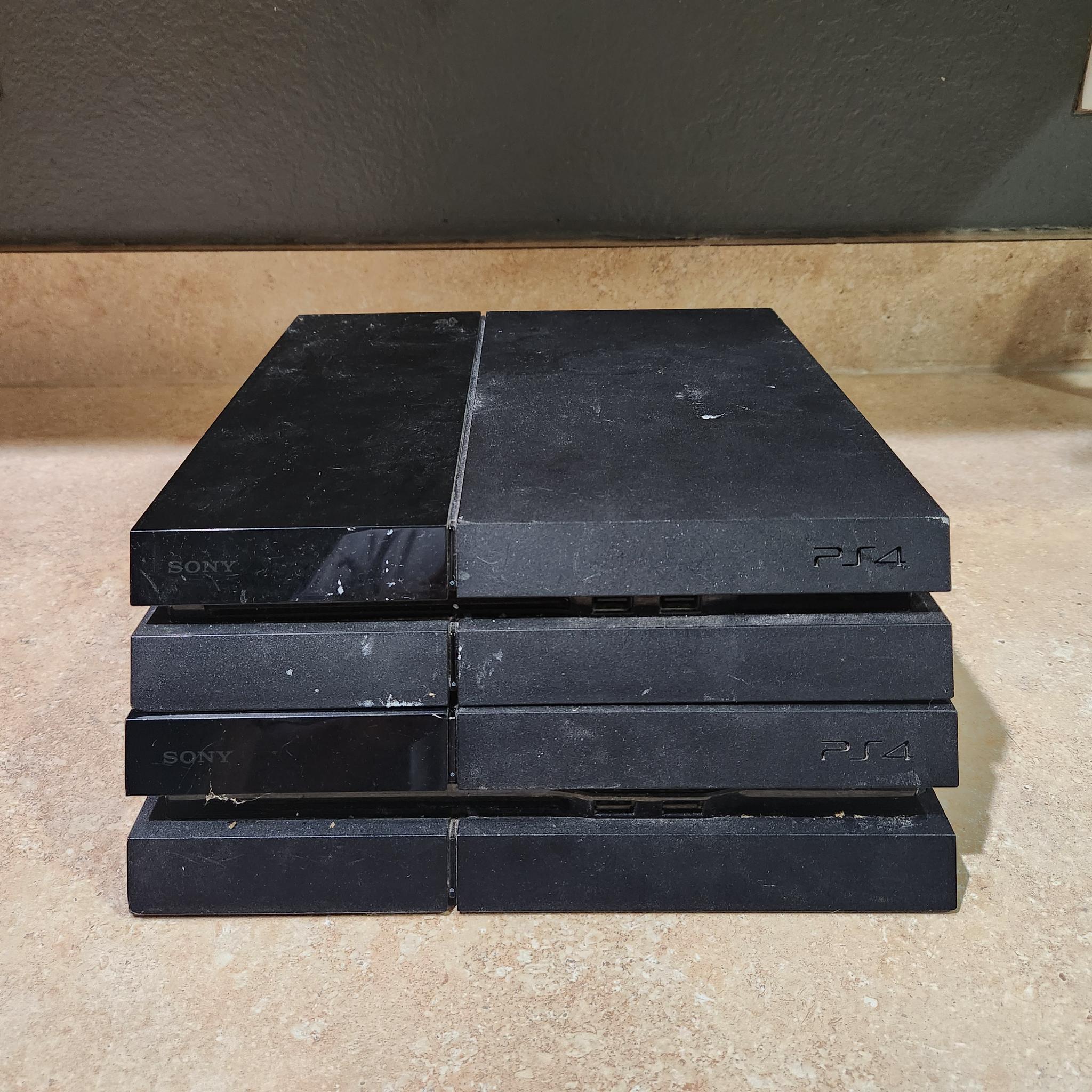 *PARTS/REPAIR* LOT OF 2 PS4 CONSOLES