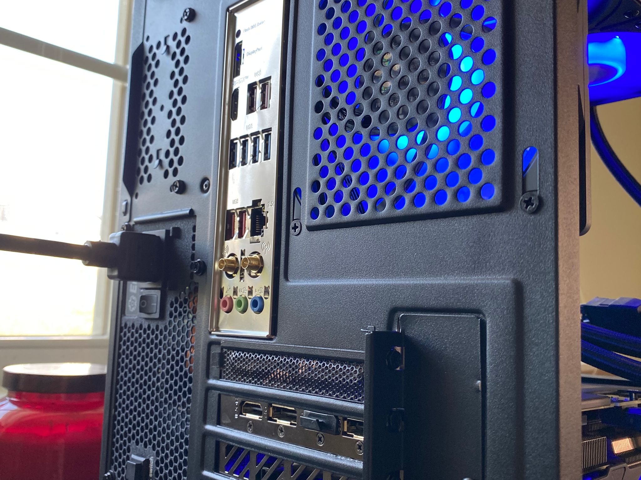 Hematite VI R5 7600X RTX 4070 Super 2TB NVME 32GB DDR5 Liquid Cooled Gaming,Streaming, Editing PC