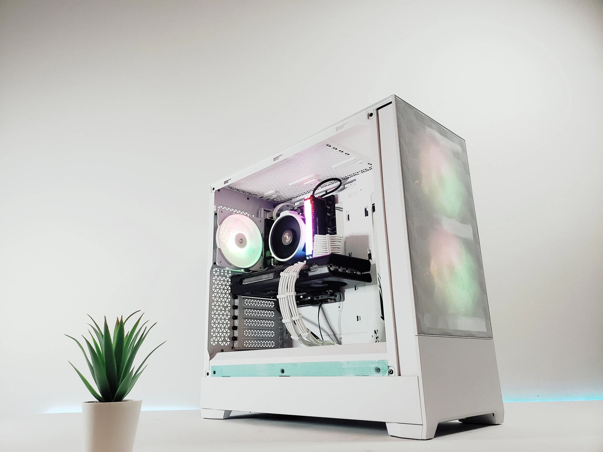 R5🚨White P2P Gaming PC V2 |⚙️5700XT| Brand New✨ |
