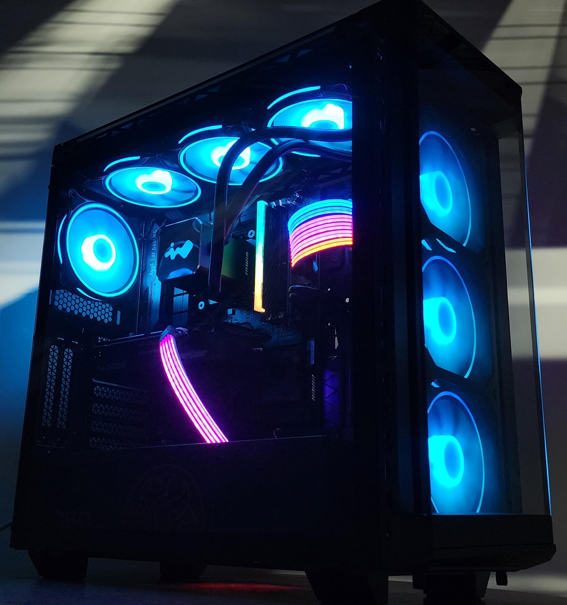 Gaming PC i7-14700KF 16GB RAM 1TB SSD 9060 XT 16GB Windows 11 Computer