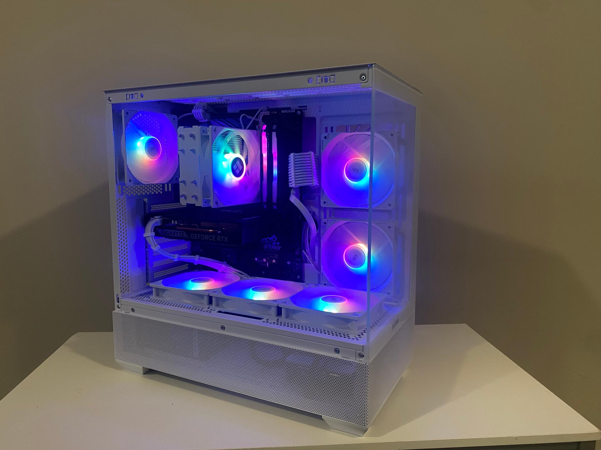 White RGB Gaming PC | Ryzen 7 3700X | RTX 5050 8GB | 16GB RGB | 500GB M.2 SSD