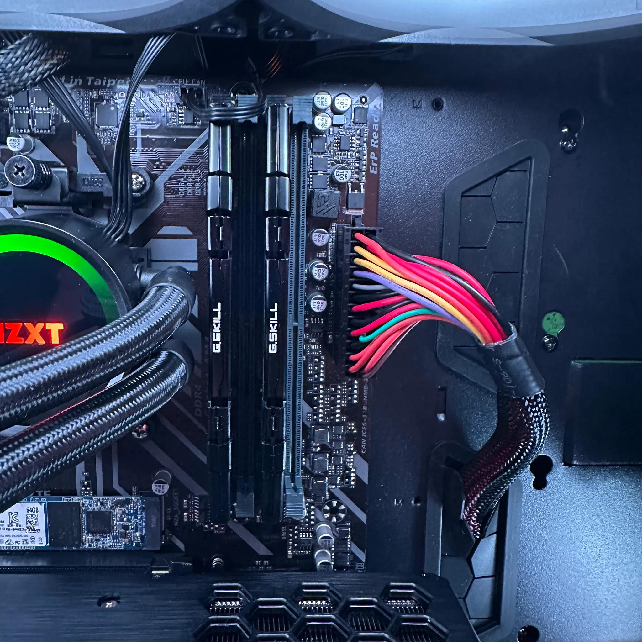 Ryzen 5 2400g/RTX 3050/16gb 3200mhz Custom Gaming PC