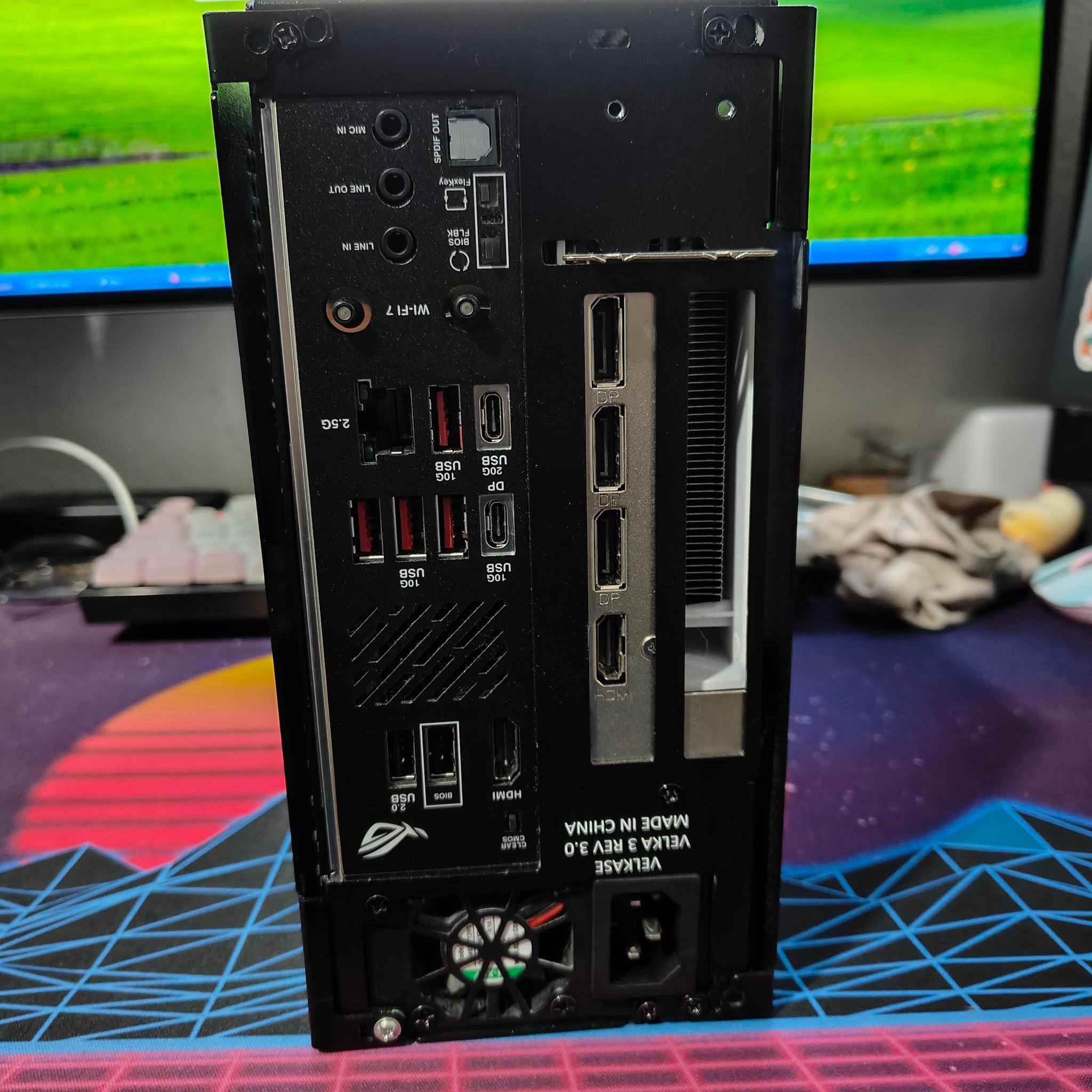 Ultra compact Max Performance Velka 3 ITX Build // R5-9600X + RTX 4070 Sakura