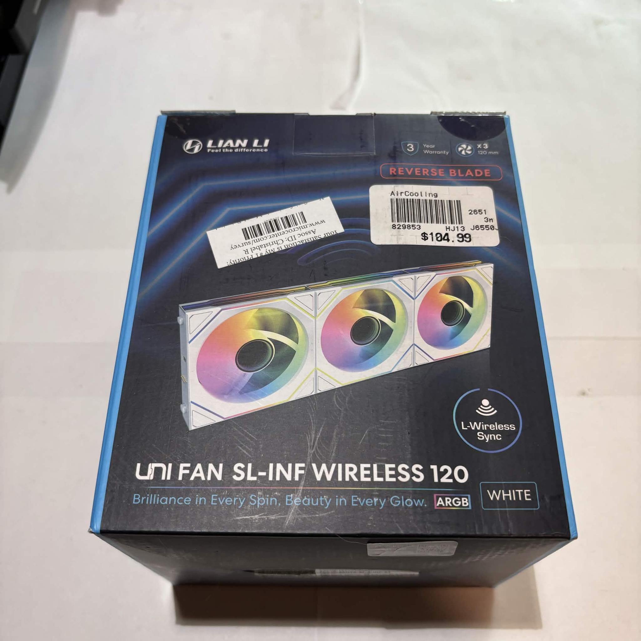 Lian Li UNI FAN SL-INF Wireless 120 Reverse Blade ARGB Fan 3-Pack - White