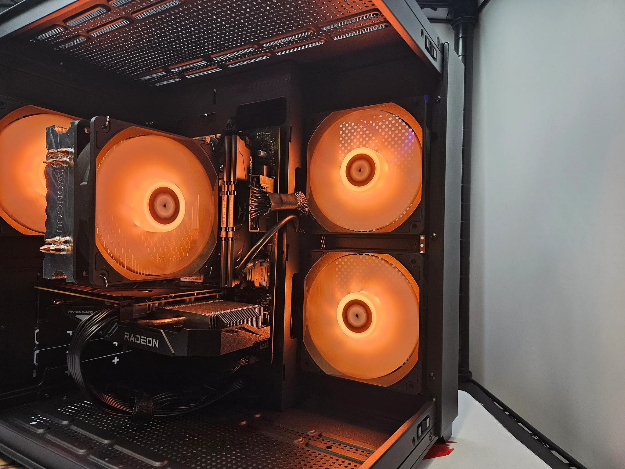 Limited time deal! Dark side Air Rig Ryzen 5 5500 / 16GB DDR4 / 512GB SSD / RX6500XT