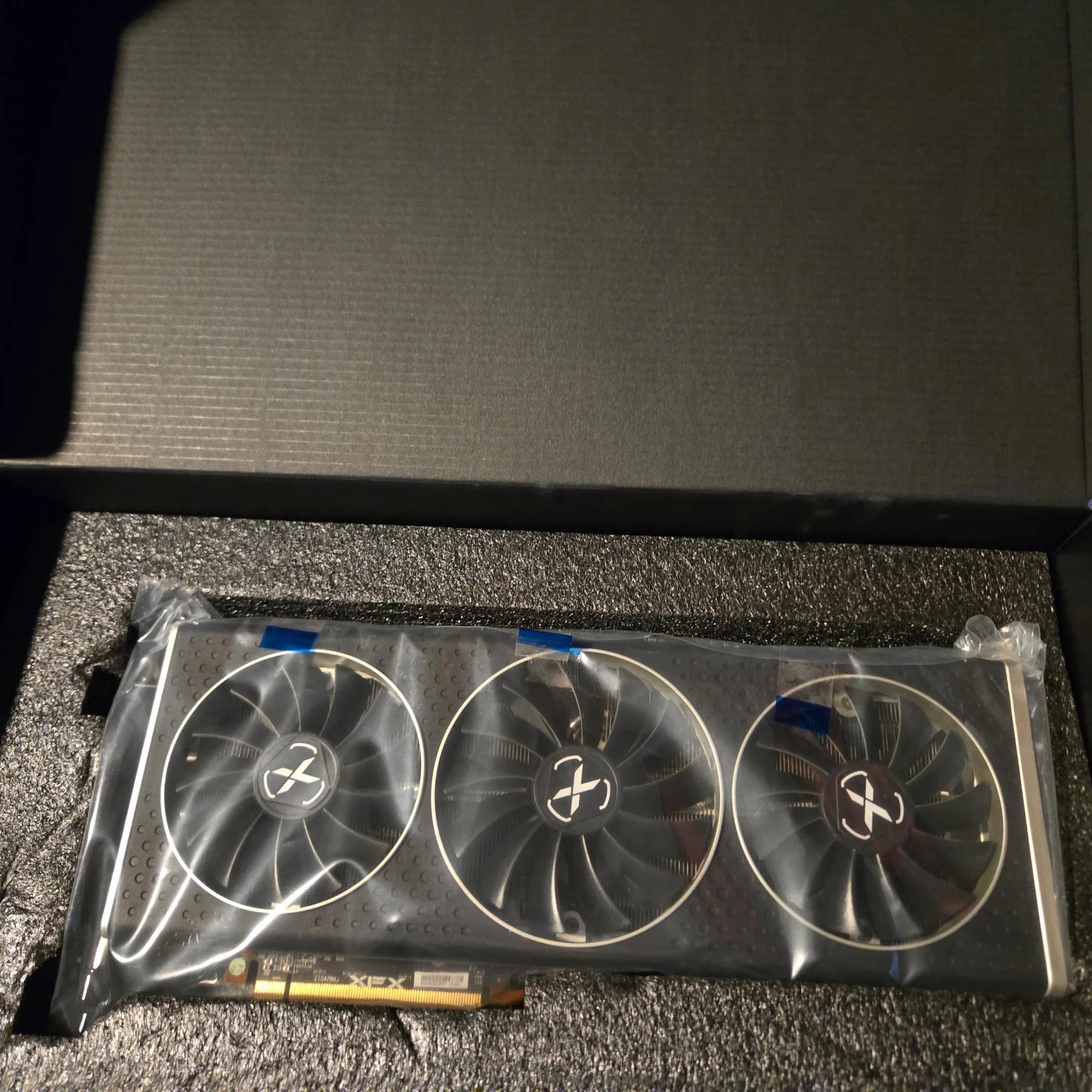 XFX Speedster QICK319 AMD Radeon RX 6700 XT 12GB GDDR6 PCI Express 4.0 Gaming Graphics Card