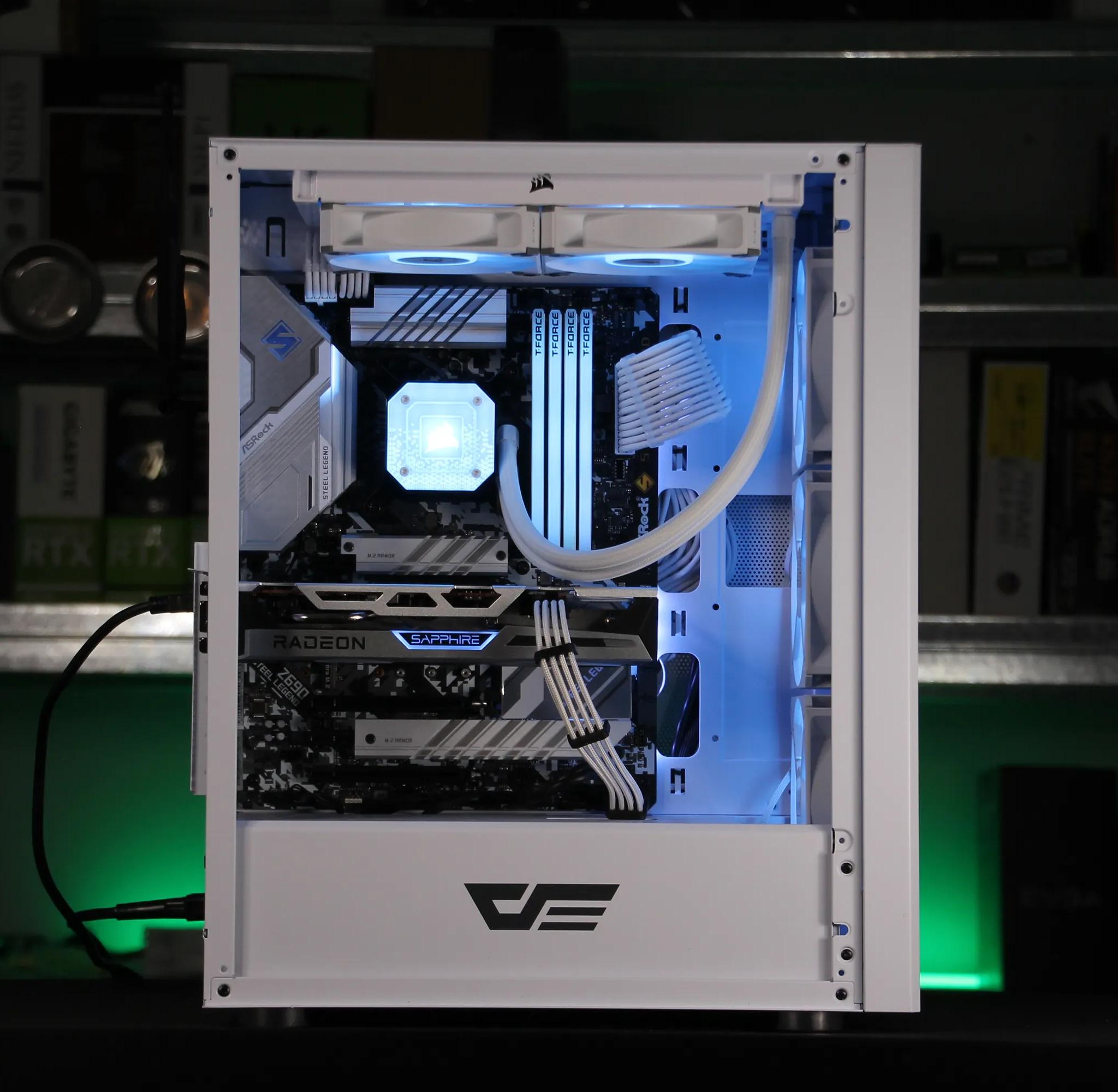 𝘾𝙊𝙈𝙀𝙏 // Intel Core i5-13400F, RX 6600 XT // Mid-range Gaming PC