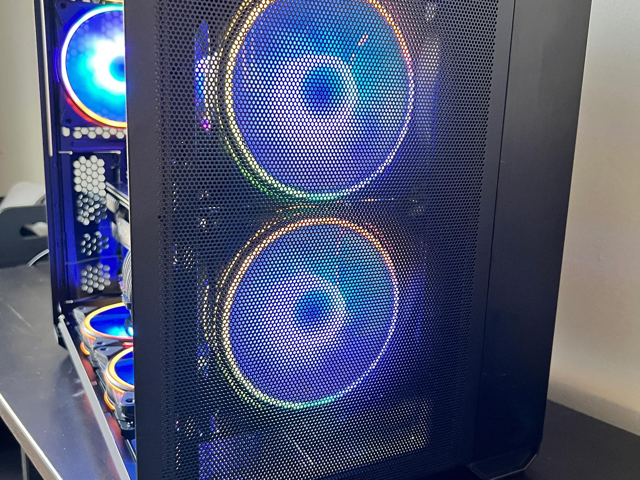 Ryzen 7 5800X3D | RTX 3080 | Pro Gamer