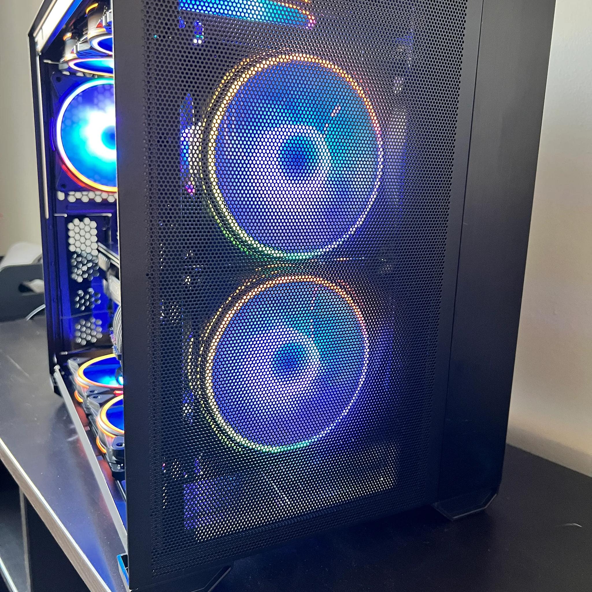 Ryzen 7 5800X3D | RTX 3080 | Pro Gamer