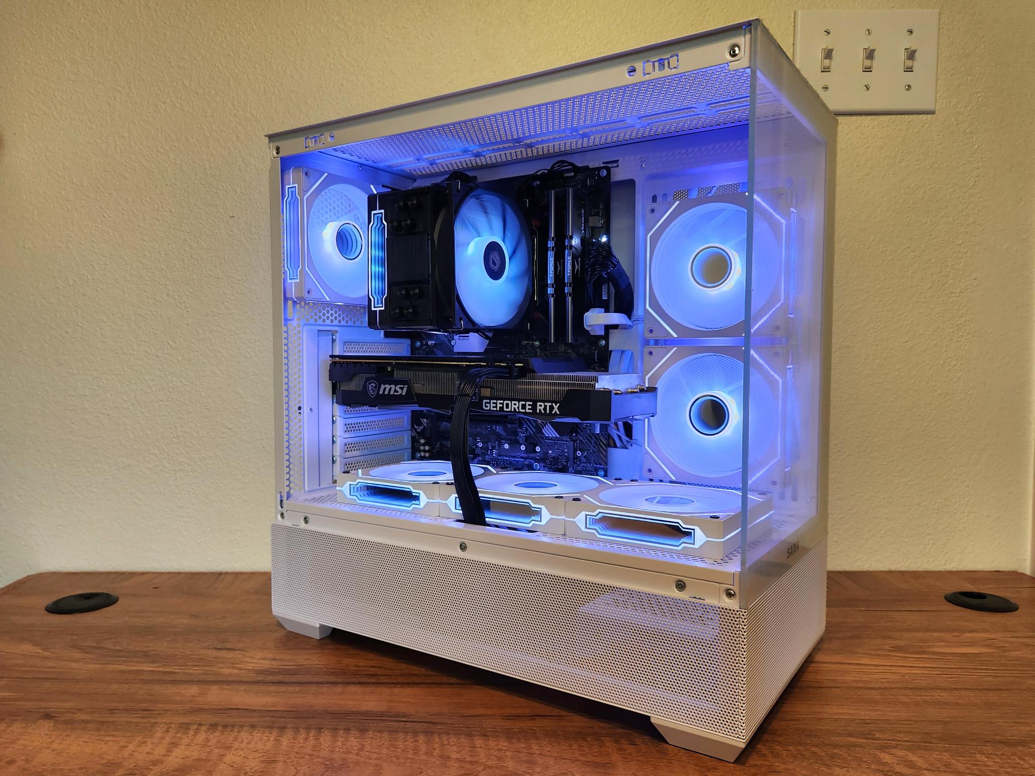 Powerful White Gaming PC | RTX 3070 | RYZEN 7 3800X | 32GB RAM | 1TB SSD | WiFi + BT