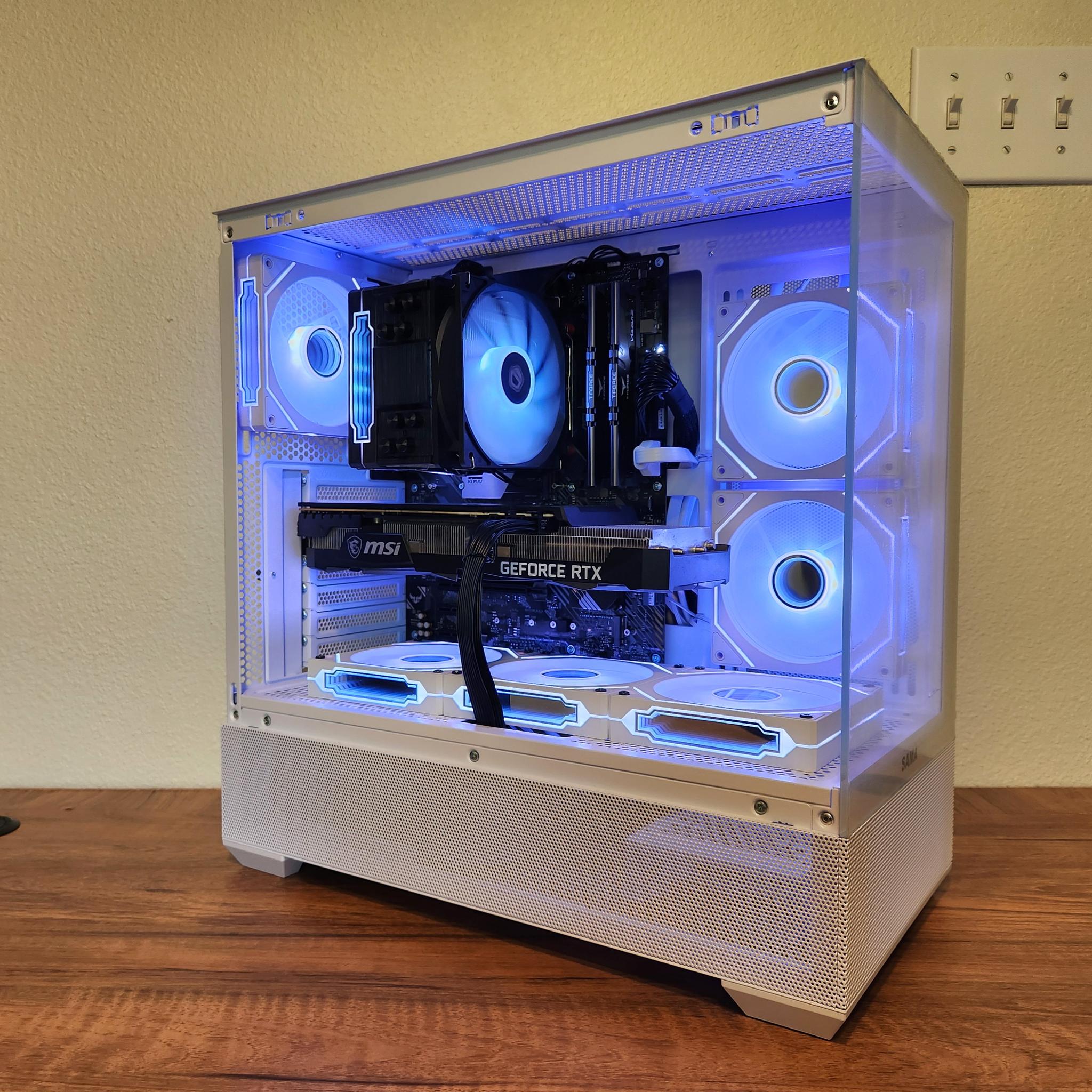 Powerful White Gaming PC | RTX 3070 | RYZEN 7 3800X | 32GB RAM | 1TB SSD | WiFi + BT