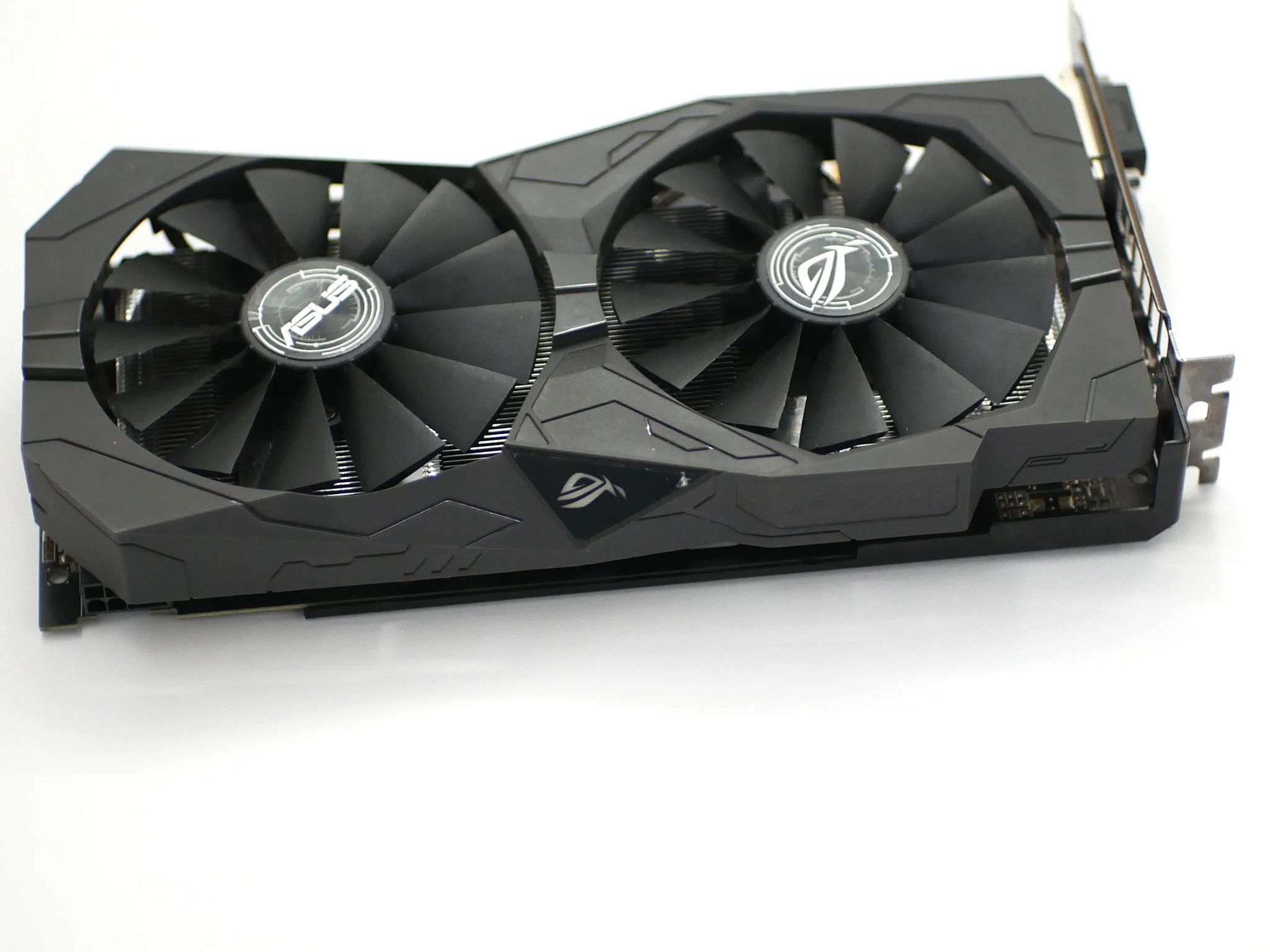 RX 570 4GB ASUS | runs hot