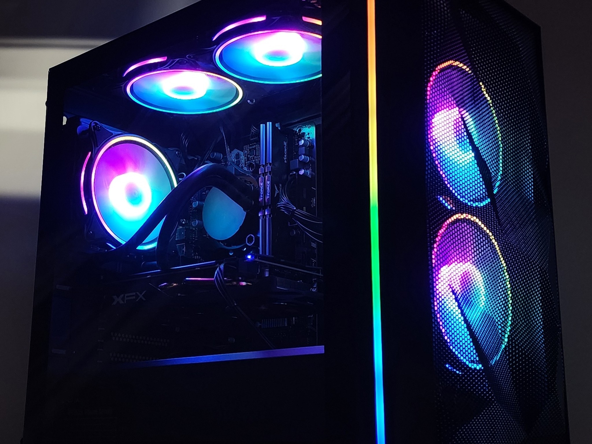 Gaming PC i3-10105F 16GB RAM 500GB SSD RX 580 8GB Windows 11 Computer