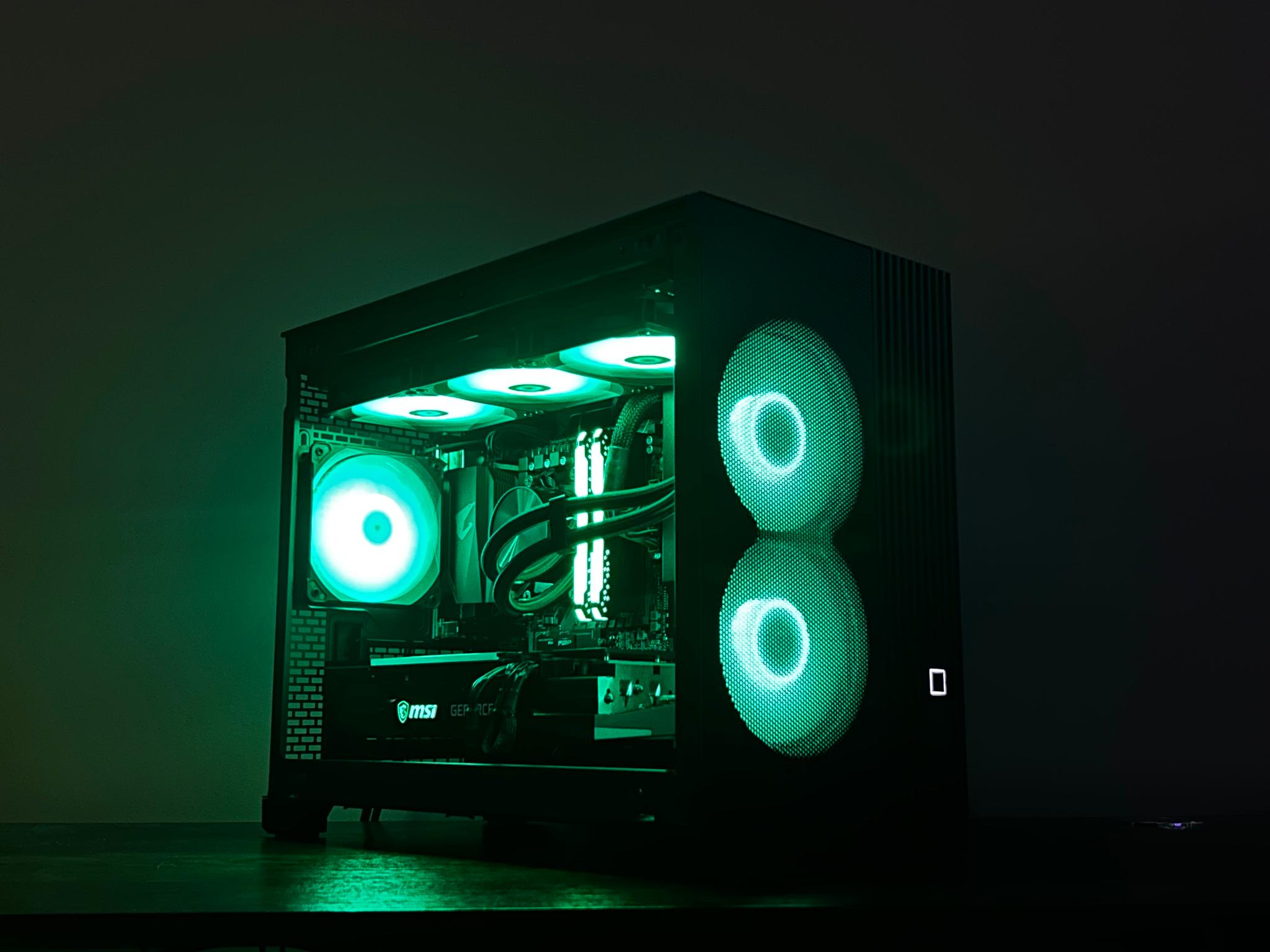 SPECTER | RTX 3070 , Ryzen 7 3700X , 1TB SSD , 16GB RAM DDR4