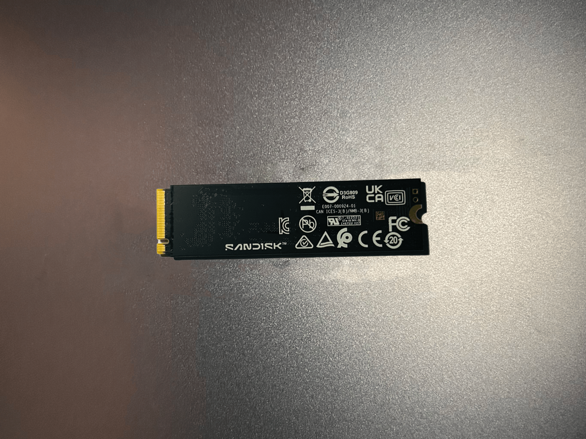WD Black SN8100 4TB NVMe SSD PCIe 5.0 Gen 5 m.2 *Fastest on the market!*