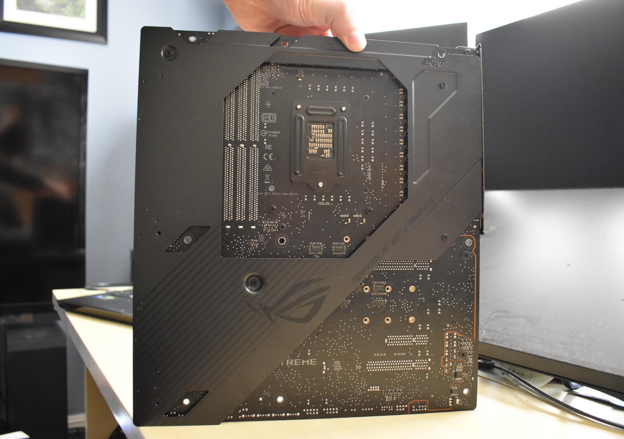 Asus ROG Maximus XIII Extreme Z590 Motherboard LGA1200