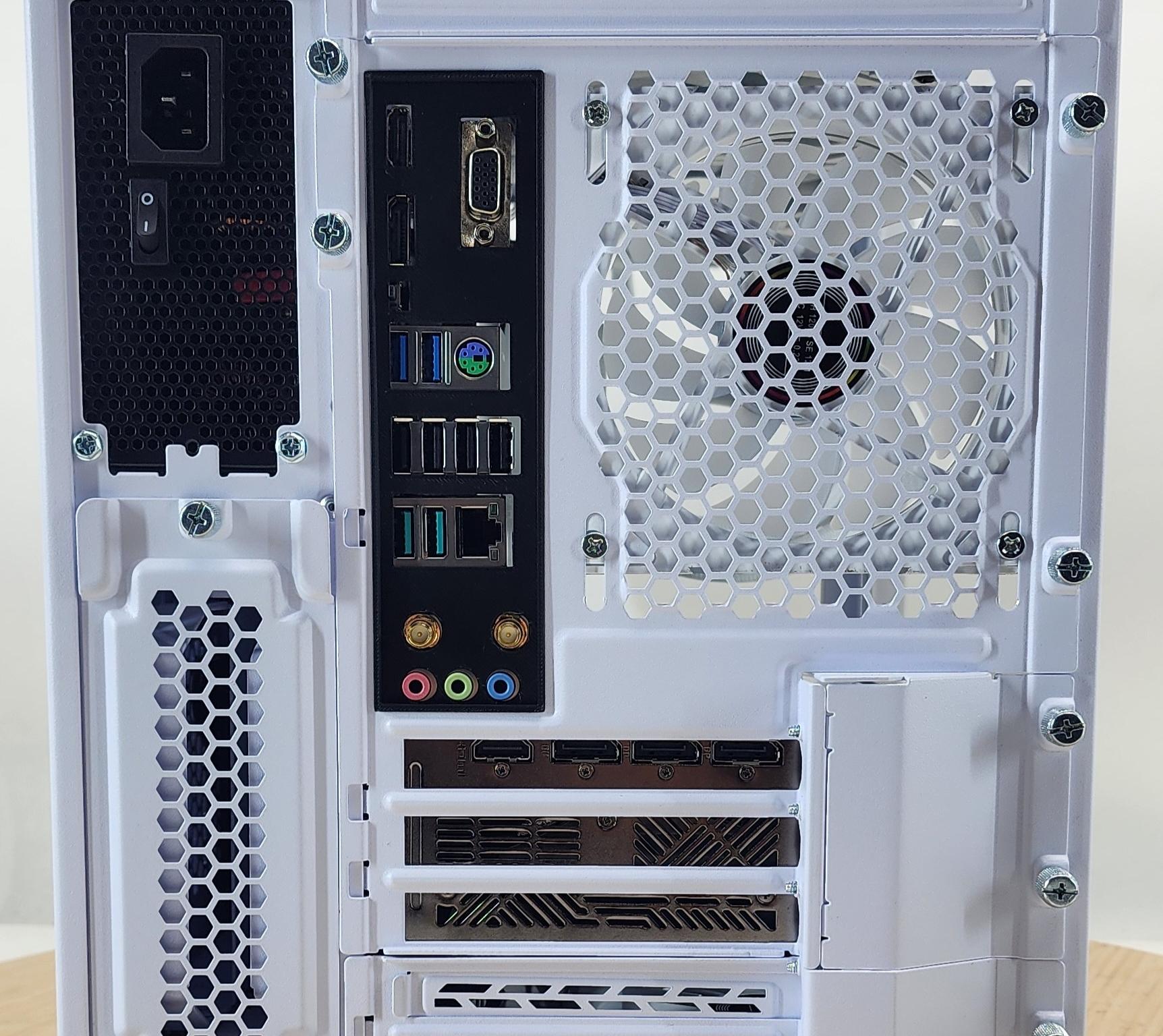 Gaming PC Ryzen 7 7800X3D 32GB RAM 2TB SSD RTX 5070 Ti 16GB Windows 11 Computer