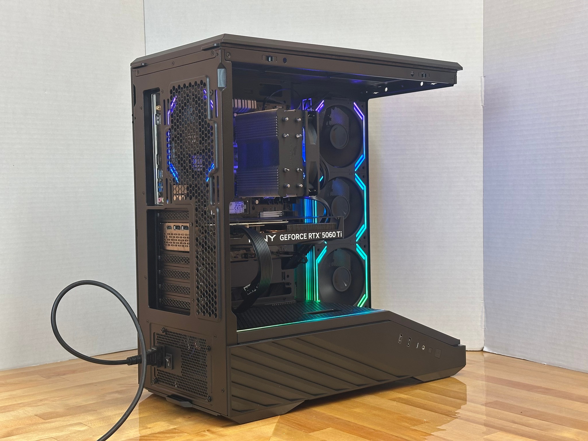 Ryzen 7 5800xt | Rtx 5060ti oc | 16gb ddr4